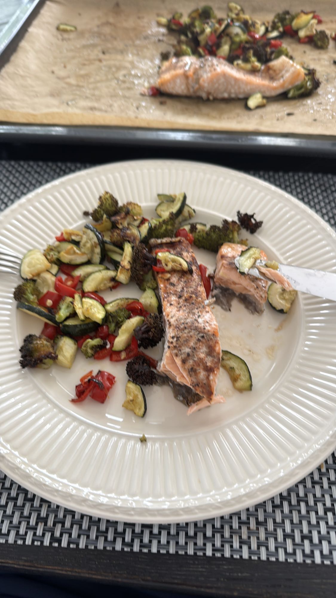 Zalm met gegrilde groenten