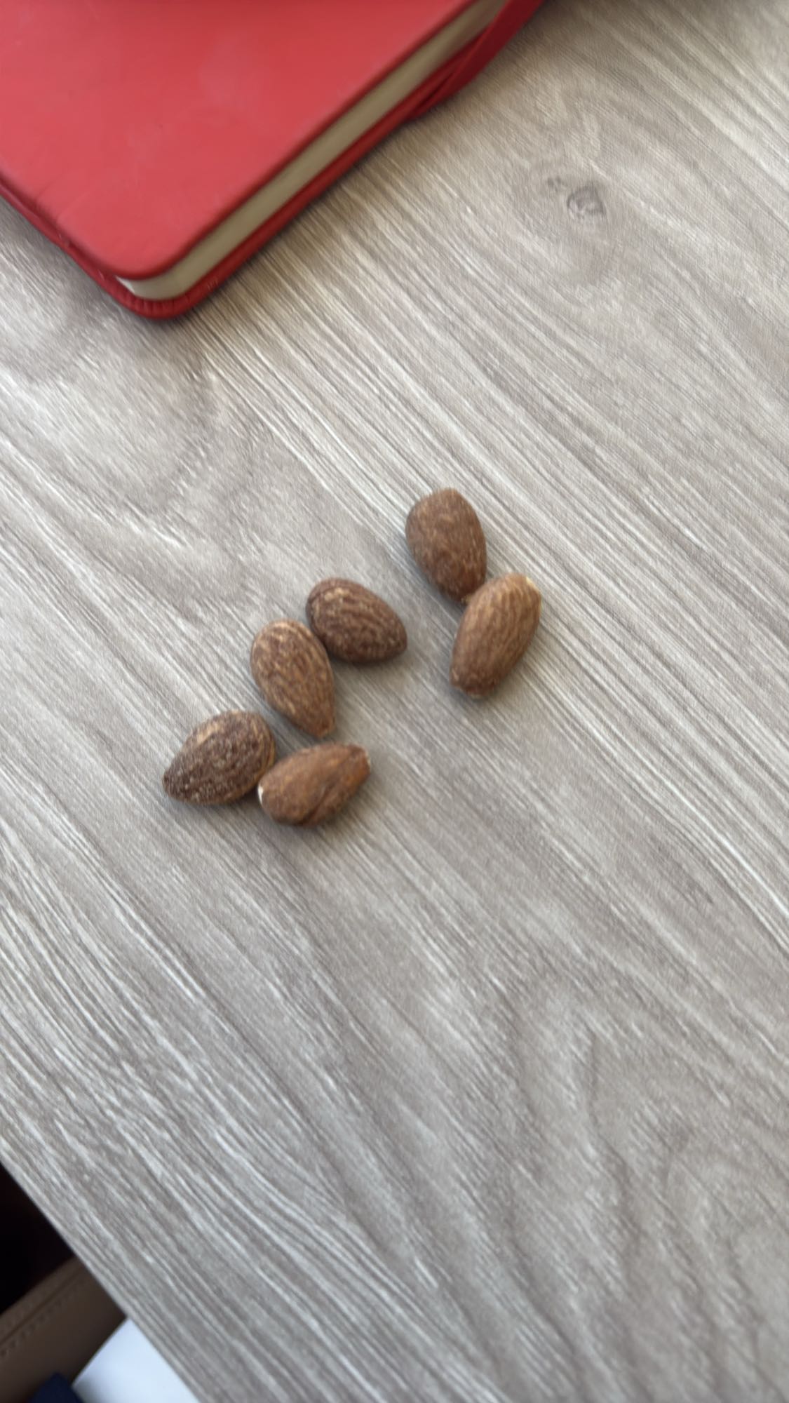 almendras con cáscara