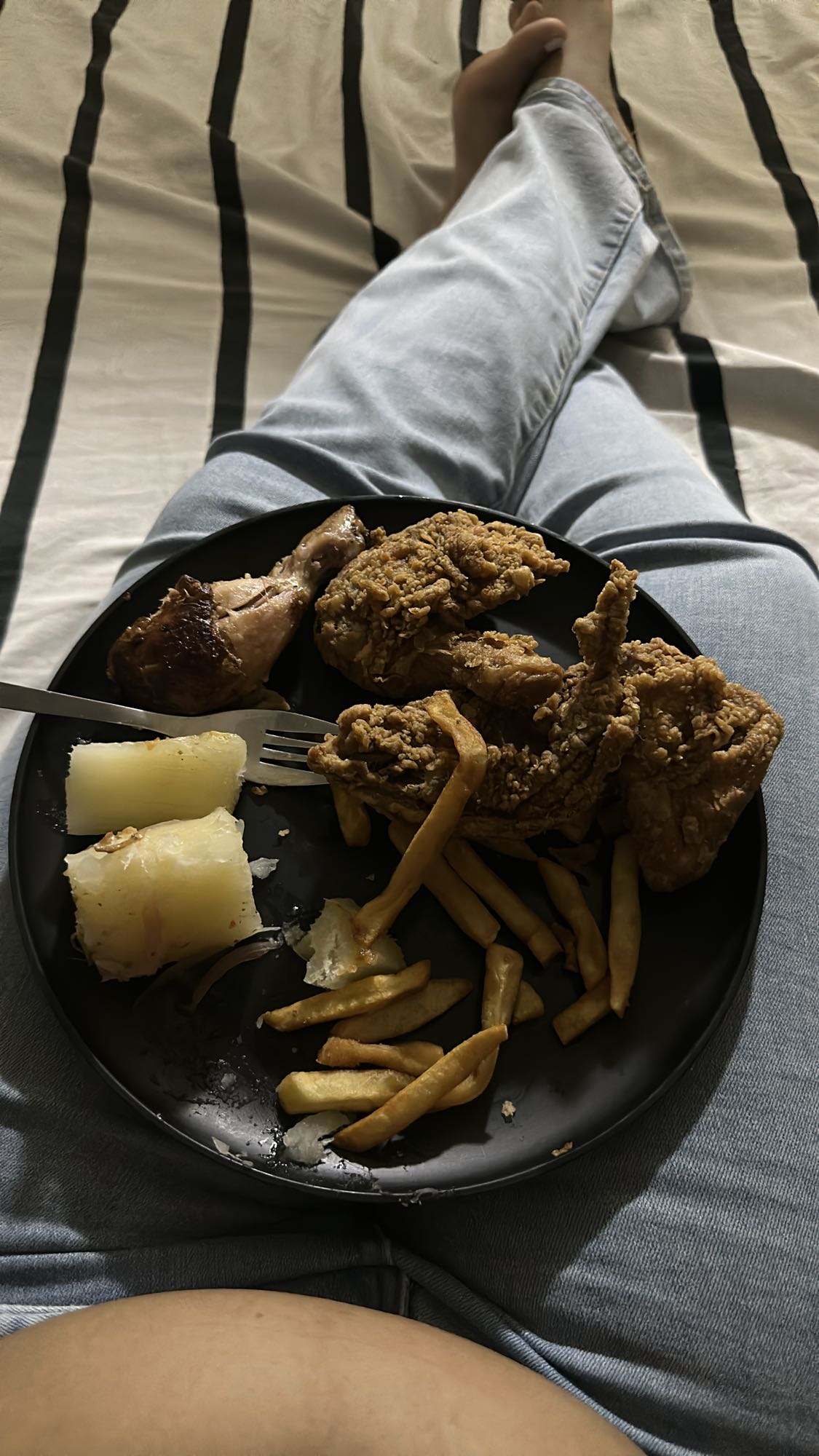 Pollo frito con papas