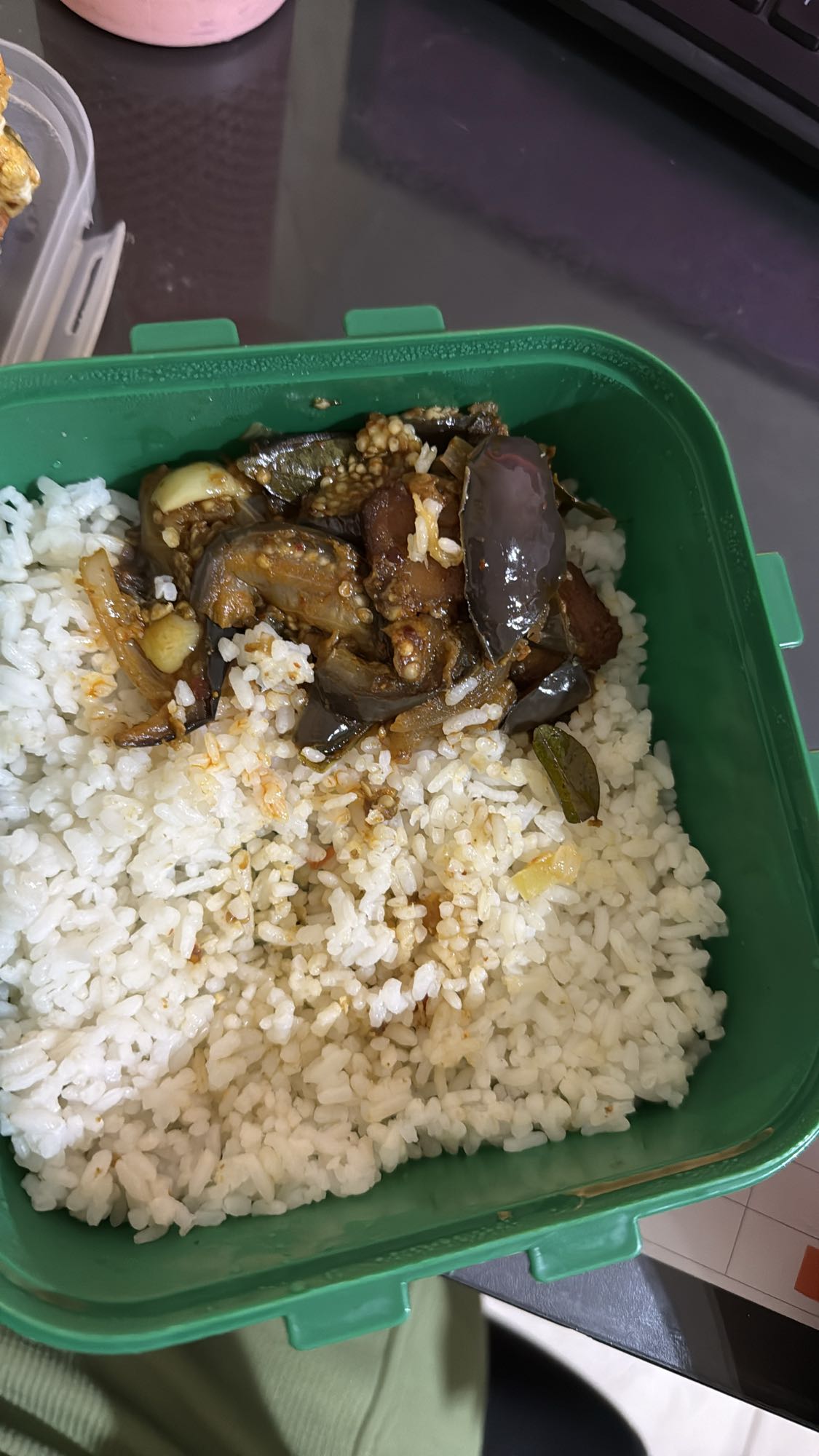 Rice with eggplant stir fry