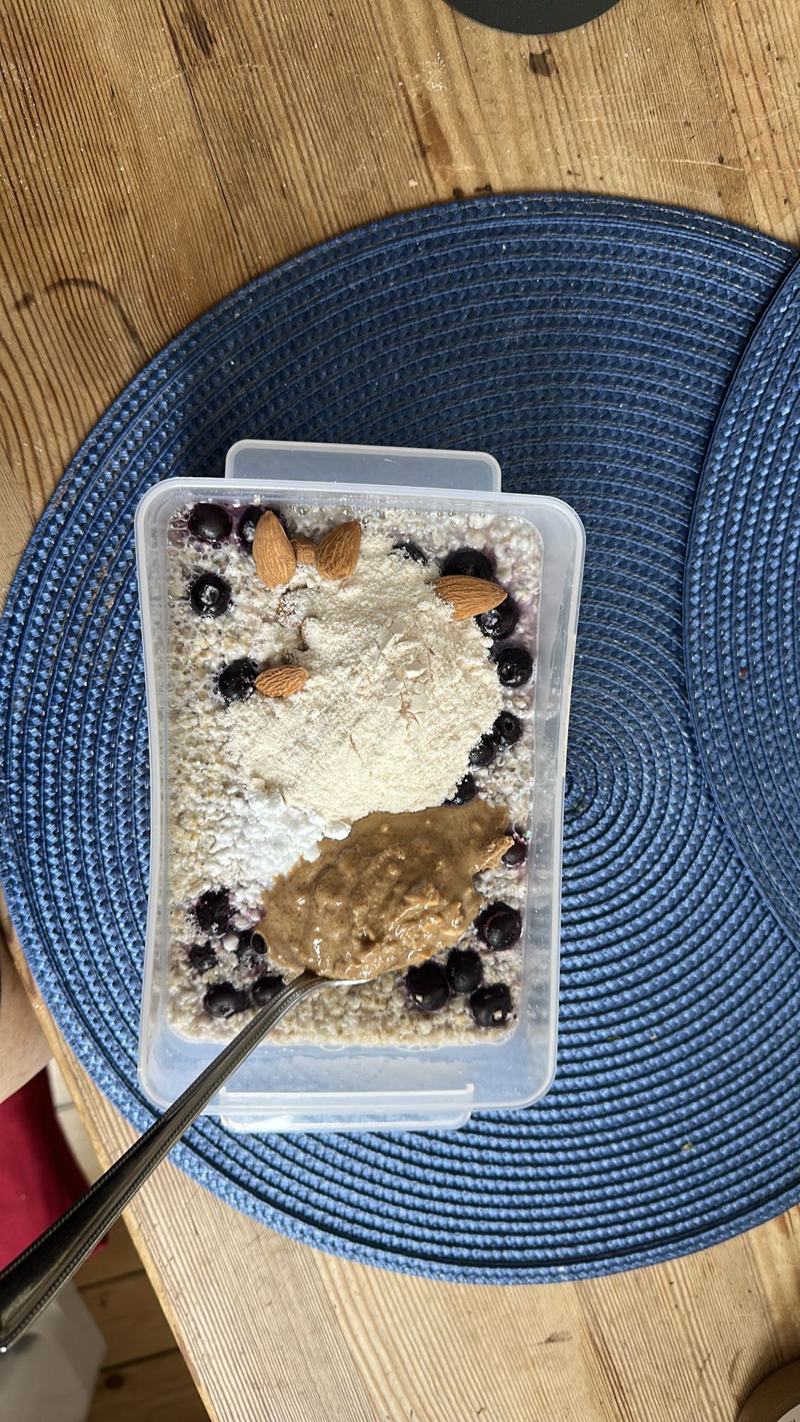 Havregrynsgröt med topping