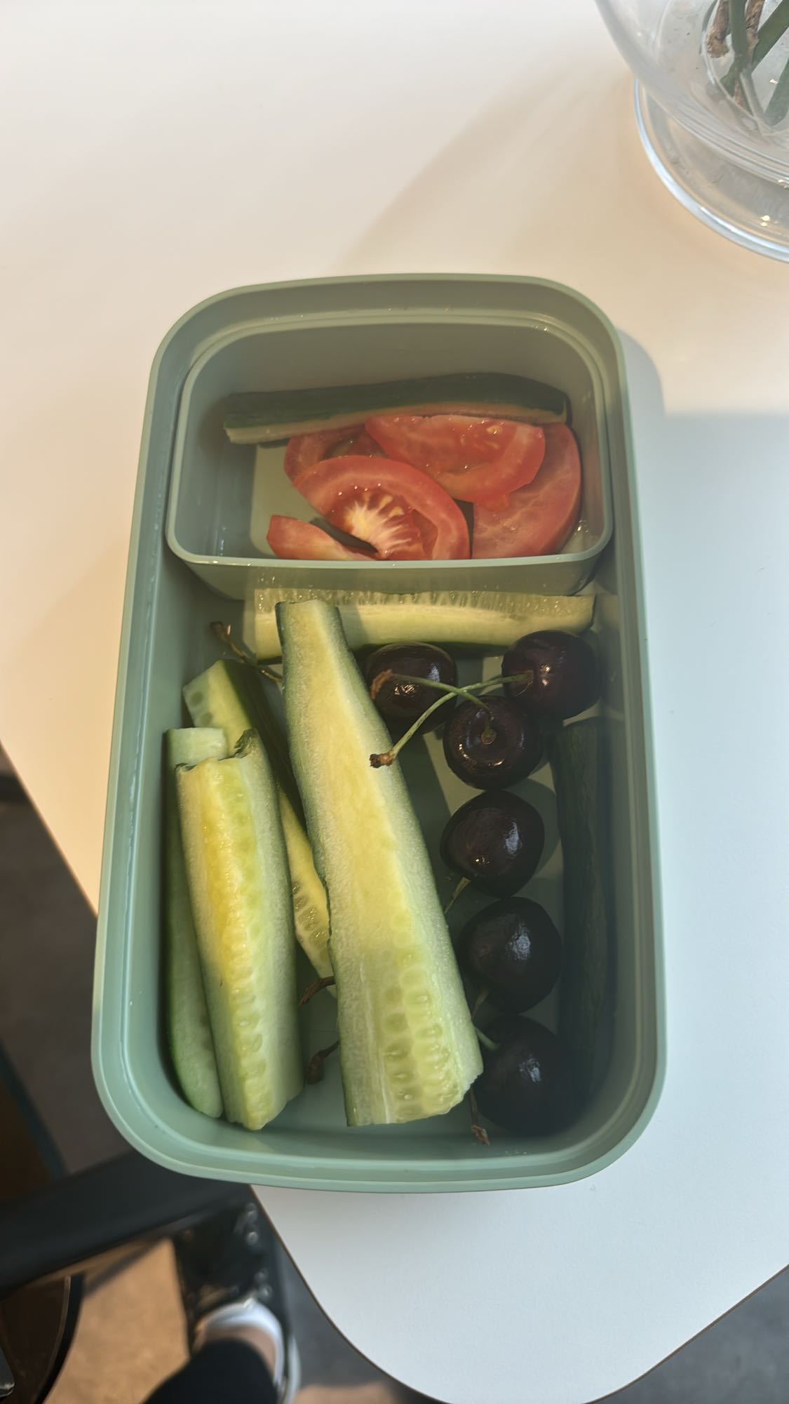 Komkommer kersen tomaat