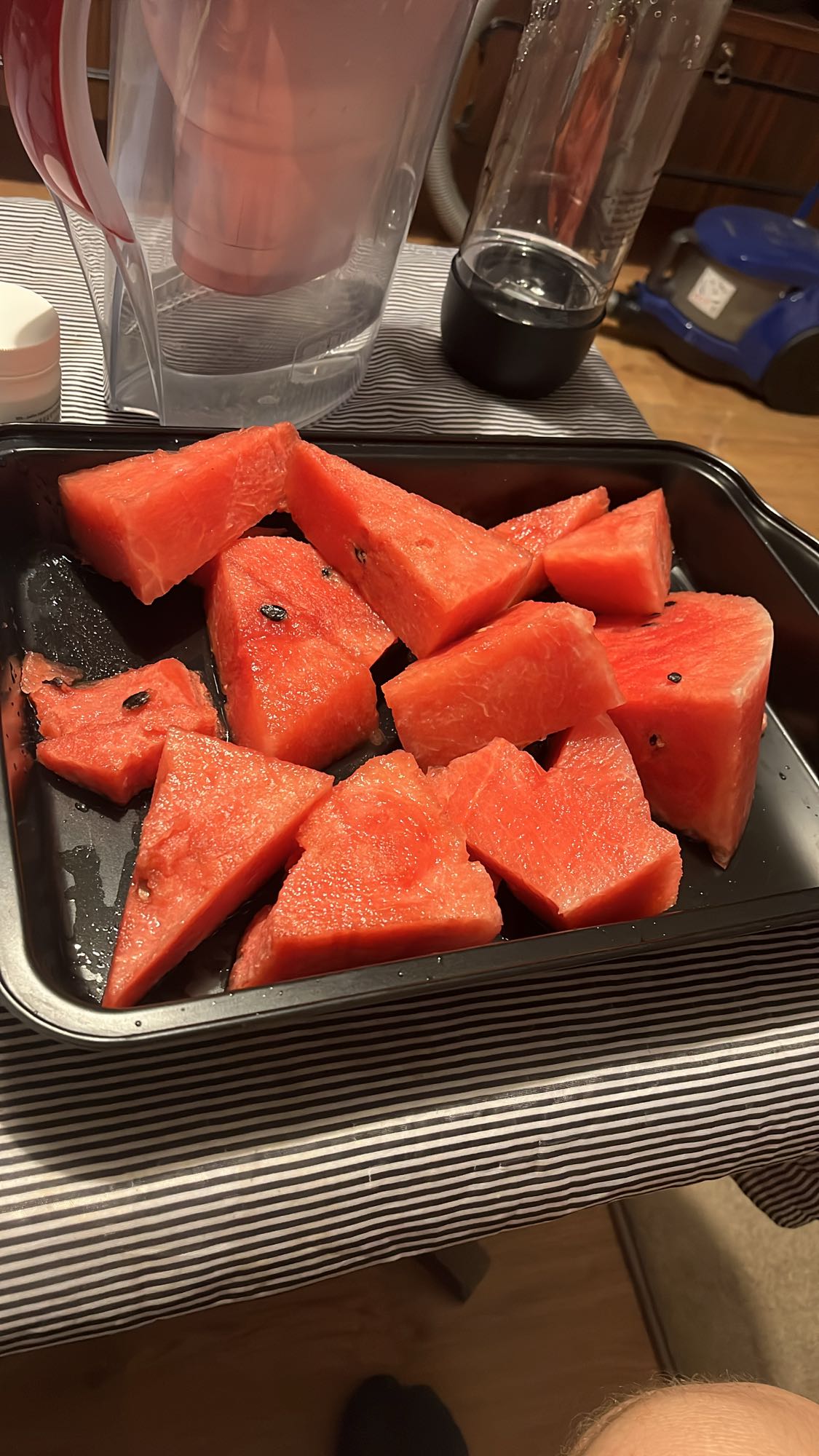 Диня нарязана