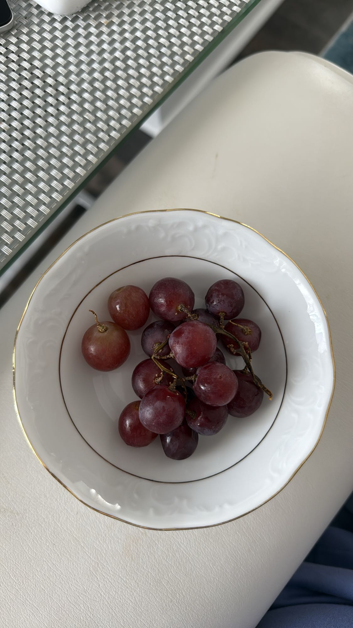 Raisins rouges frais