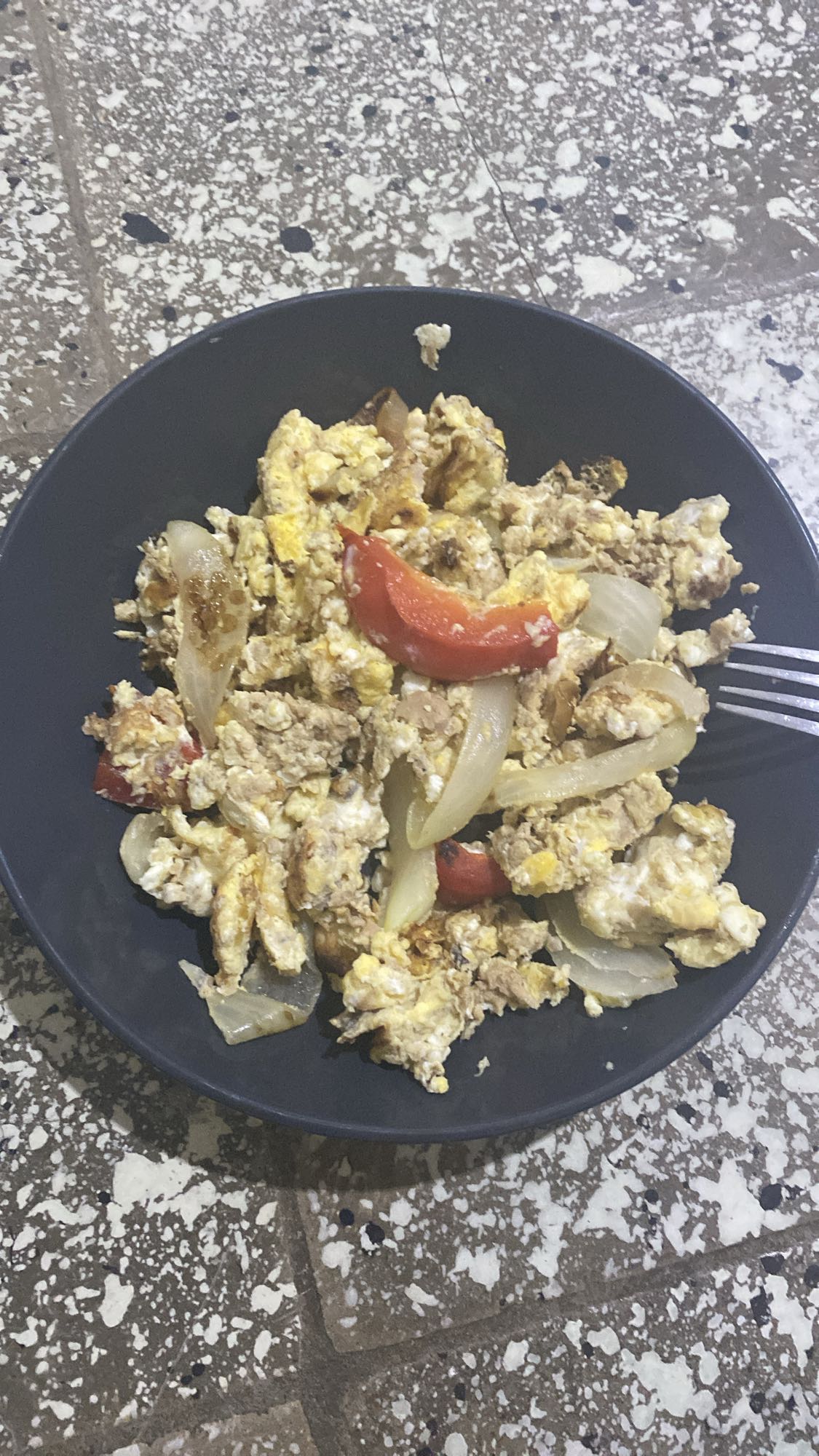 Huevos revueltos con verduras