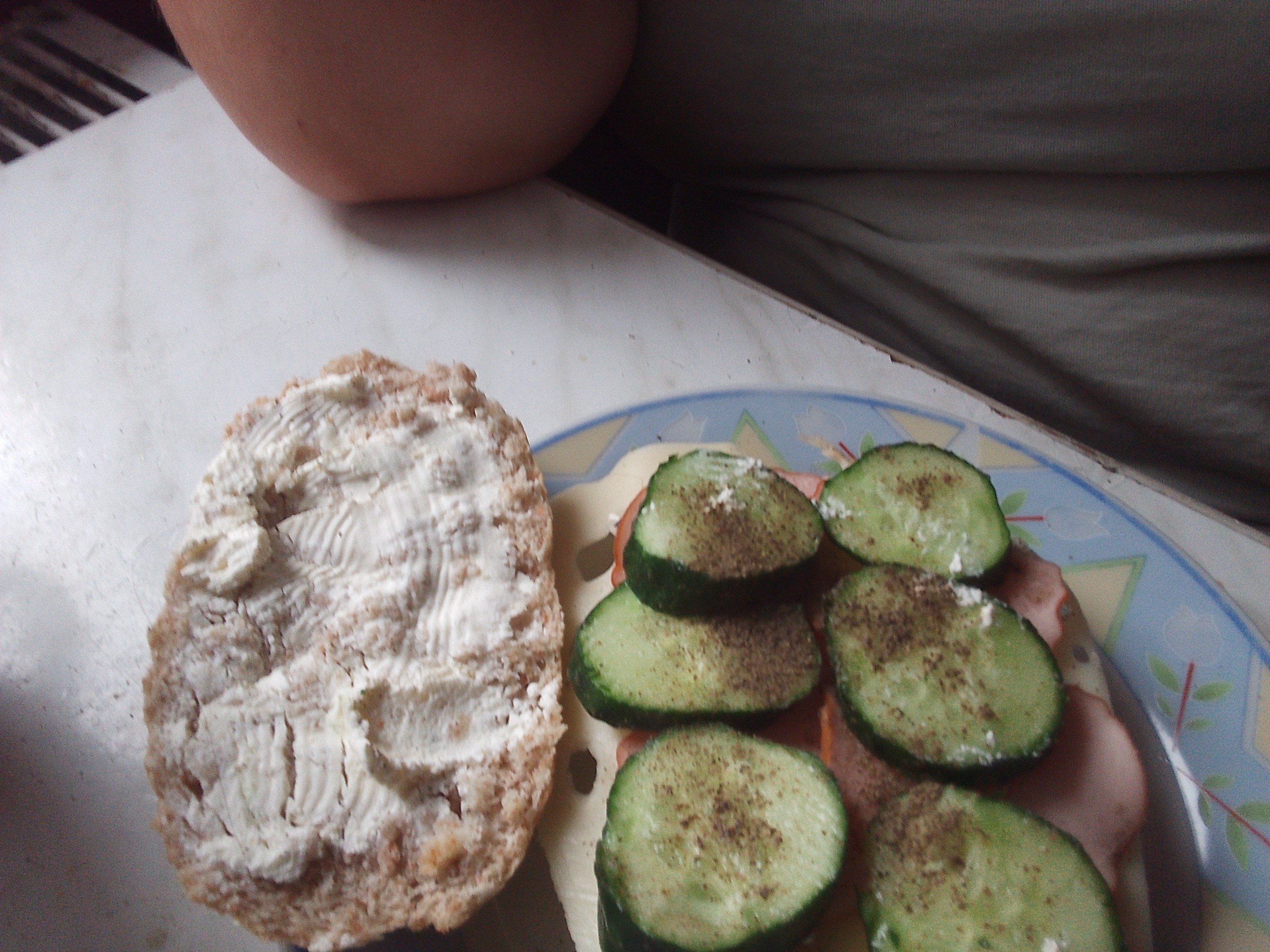 Cucumber Sandwich Roll