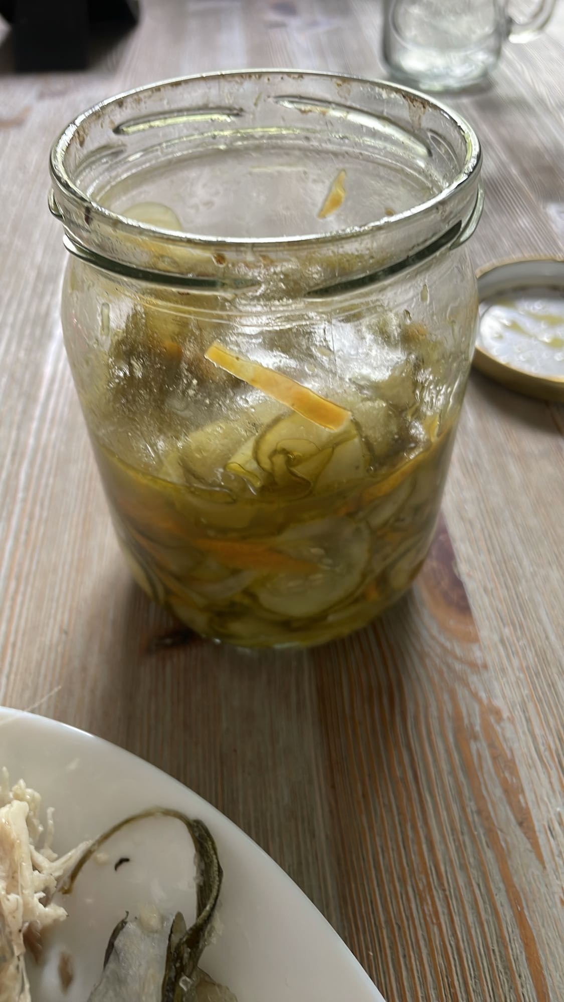 ogórki konserwowe w słoiku