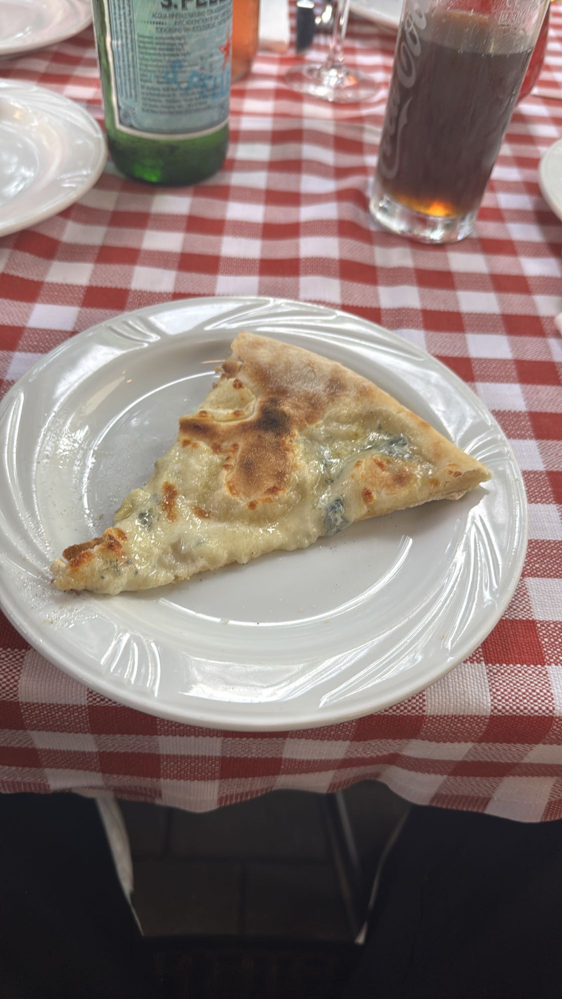 Käsepizza-Scheibe