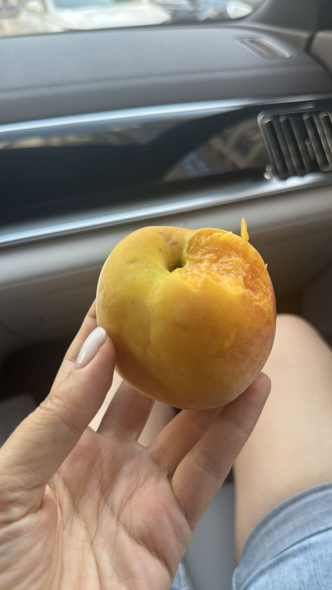 Fresh Peach Snack