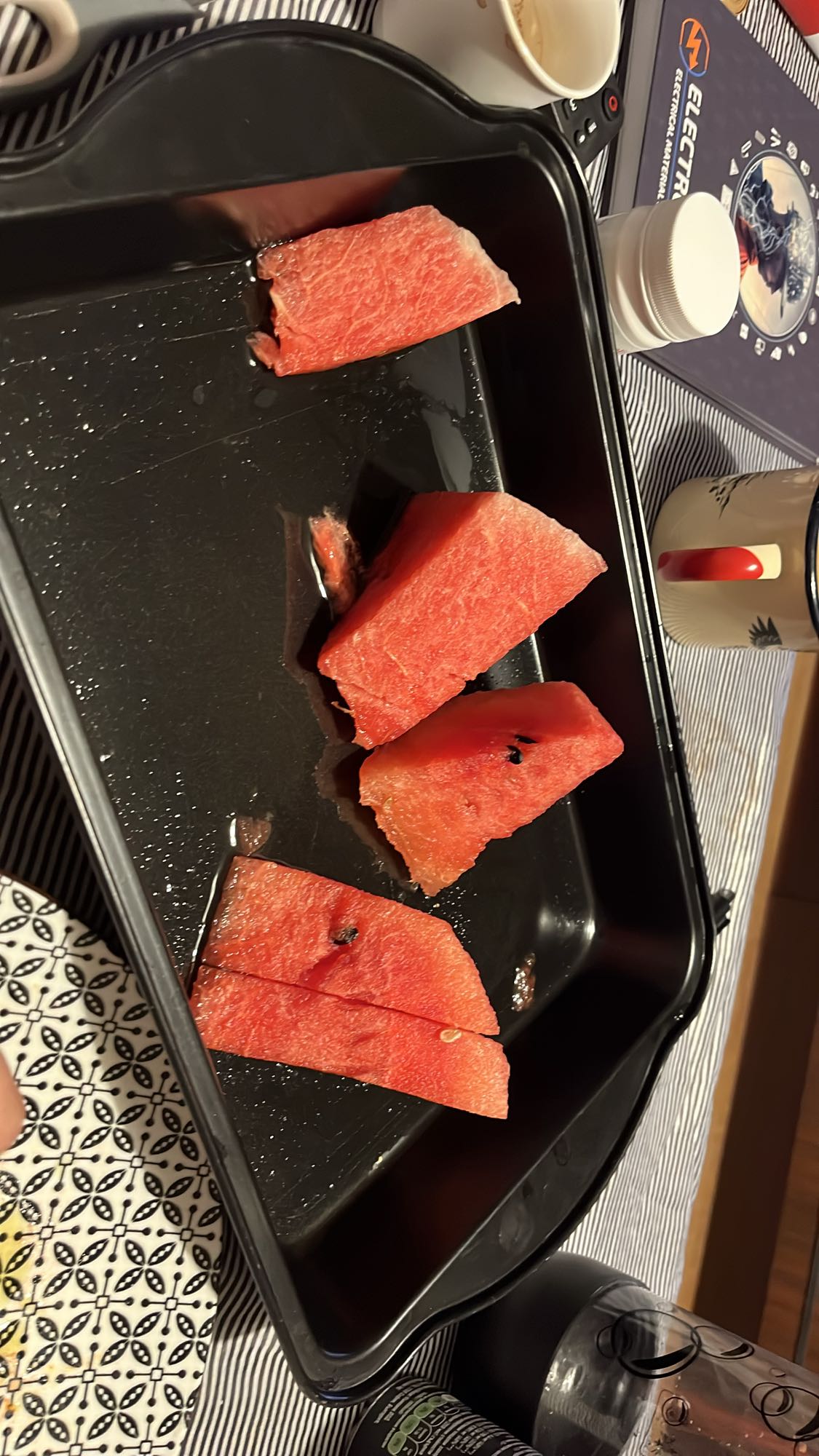 Диня на парчета