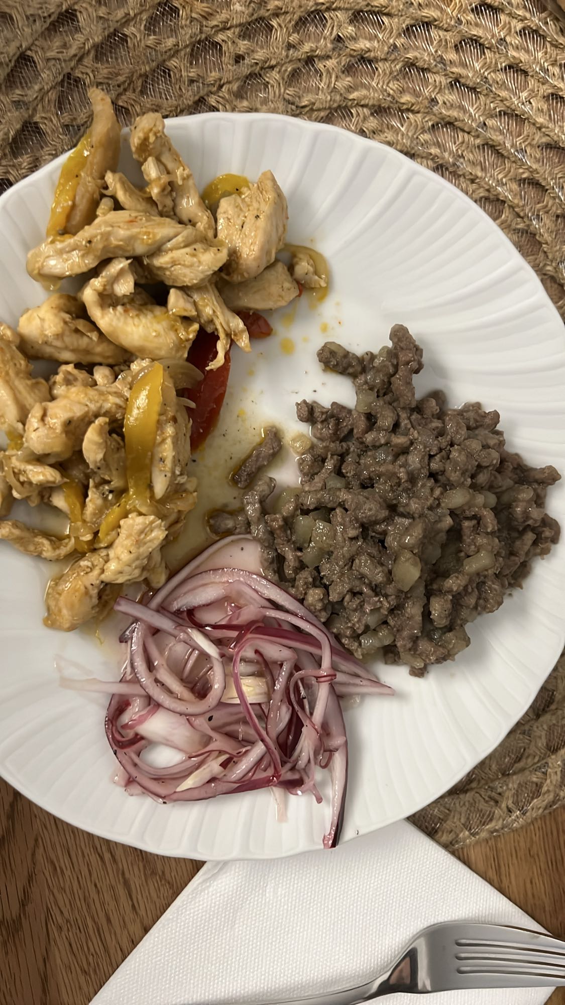 Tavuk ve Kıyma Tabağı