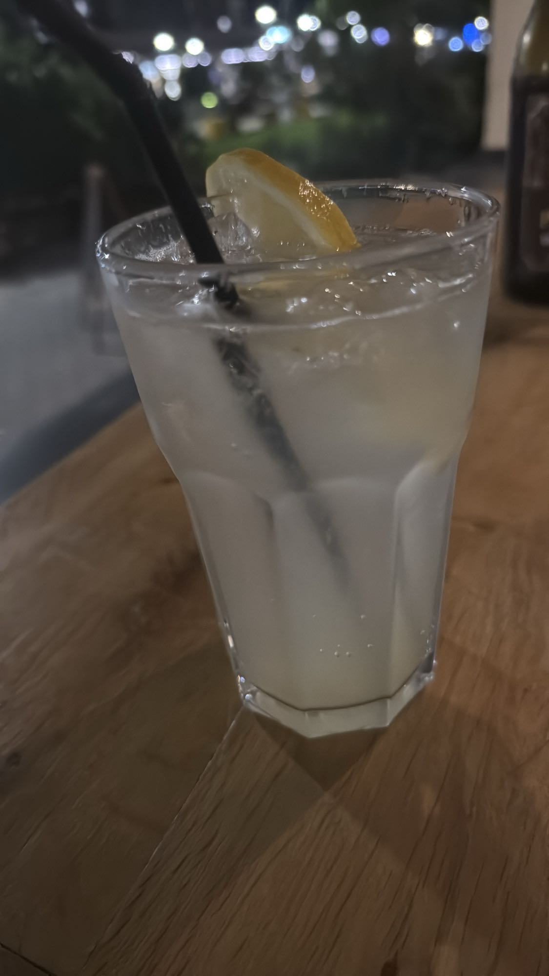 Limonadă cu gheață