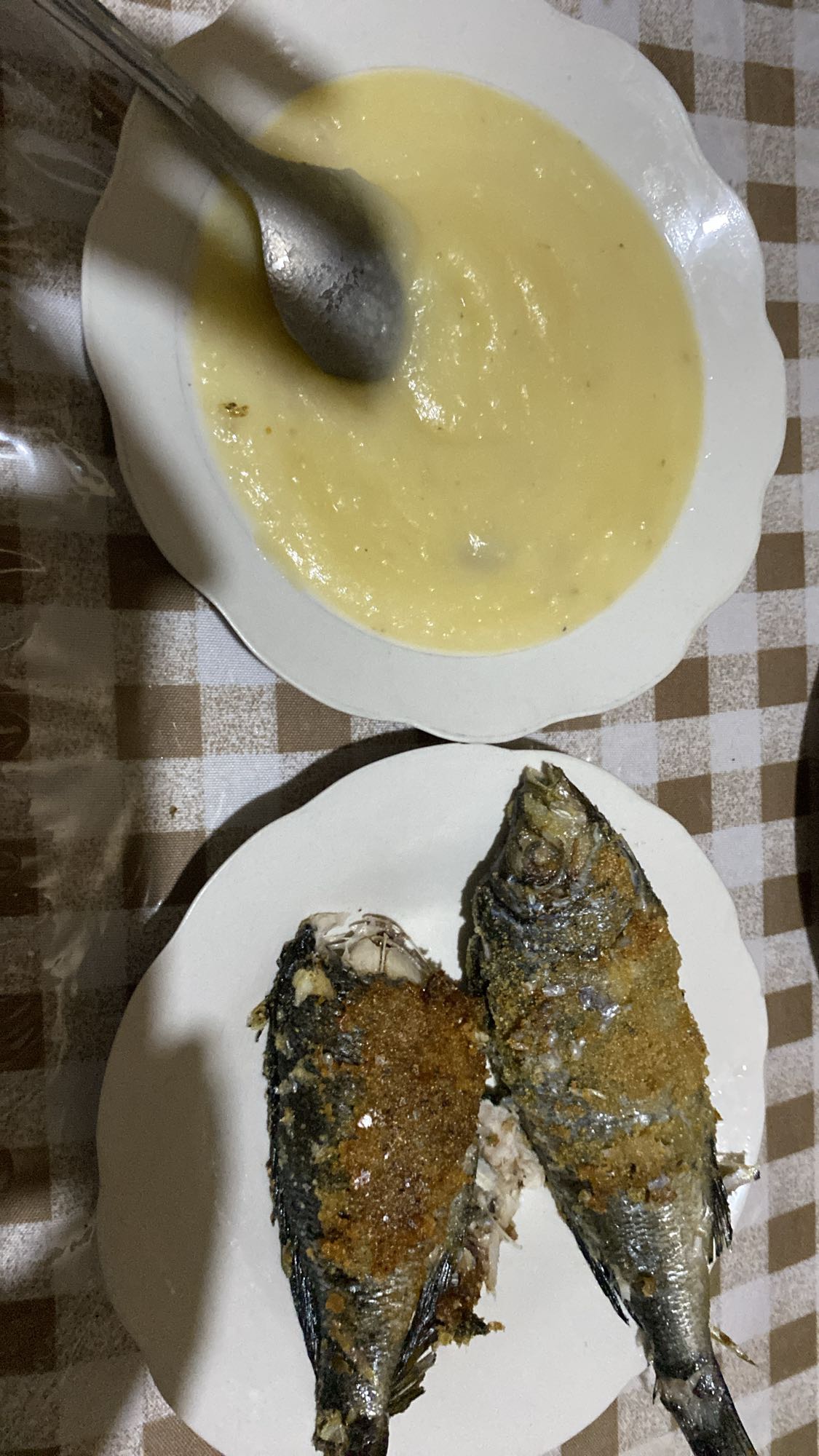 Poisson frit et purée