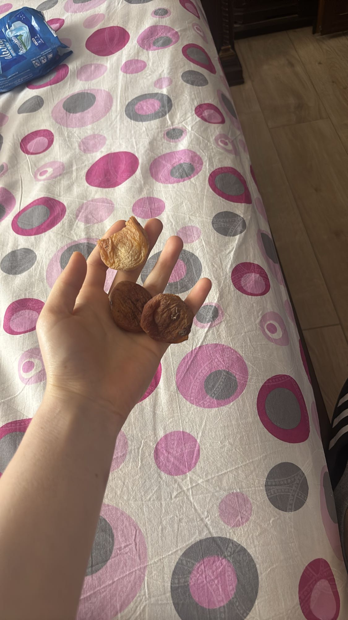 Dried apricots snack