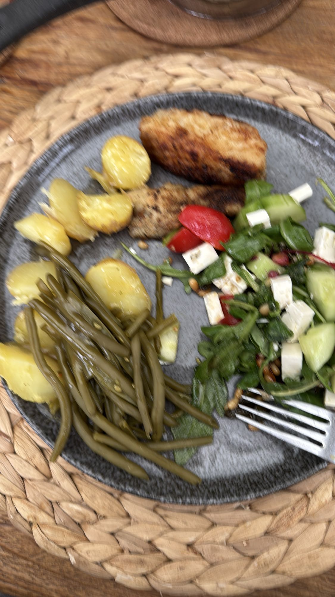 Seelachs, Kartoffel, Salat