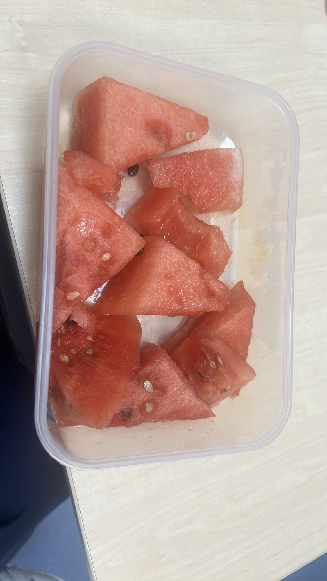 Cuburi de pepene roșu