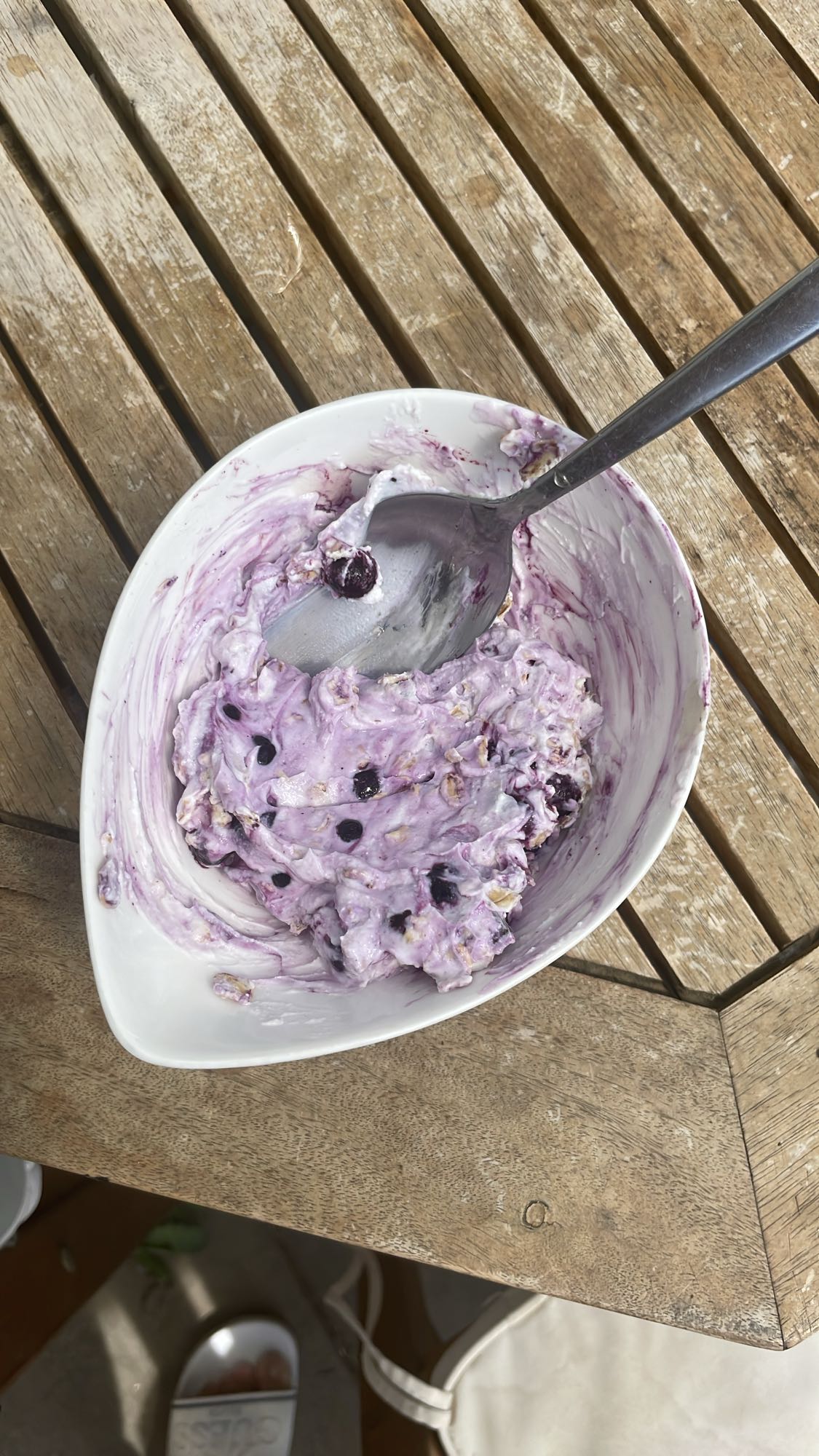 Iaurt cu afine și ovăz