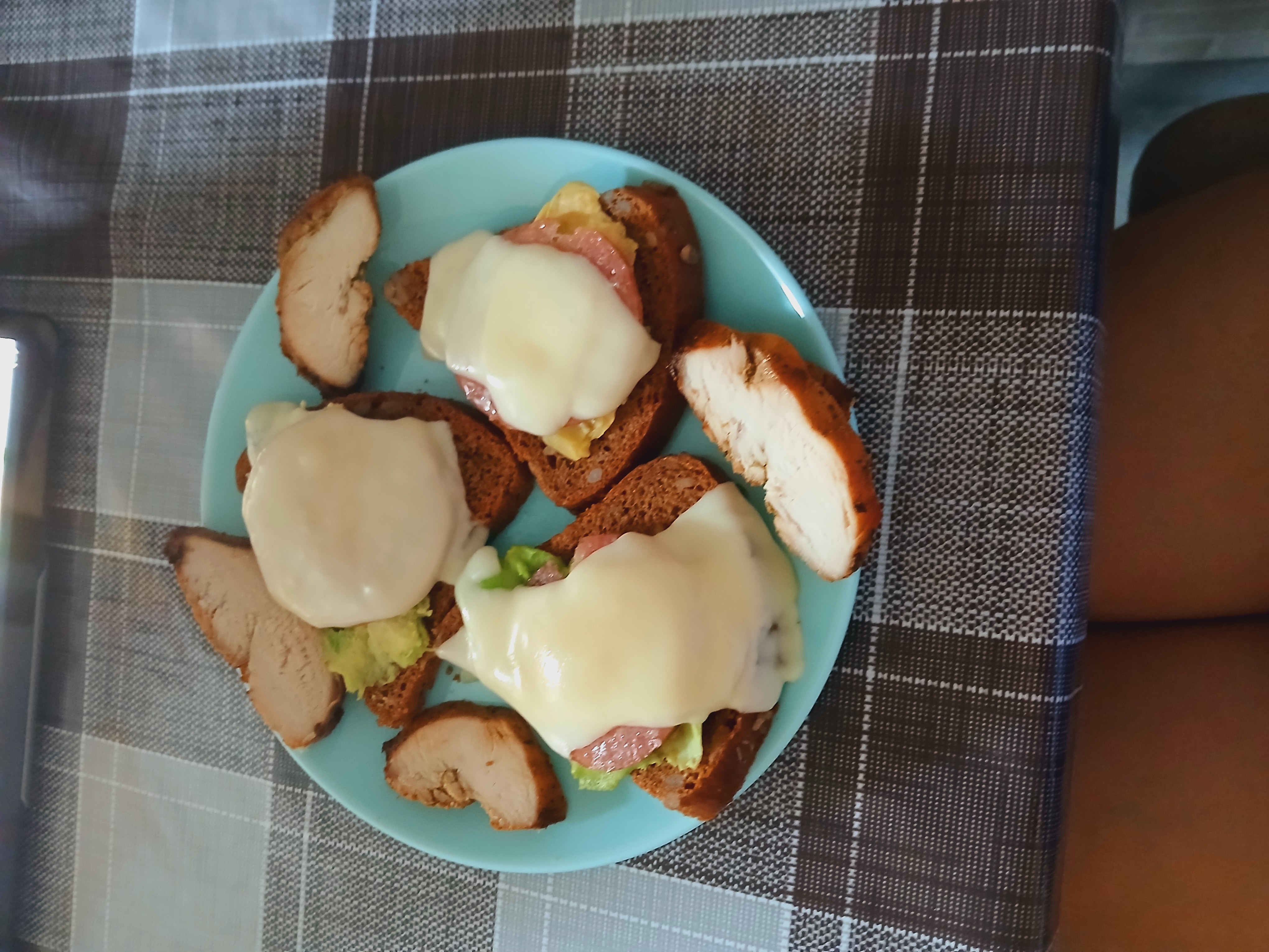 Open Sandwich Plate