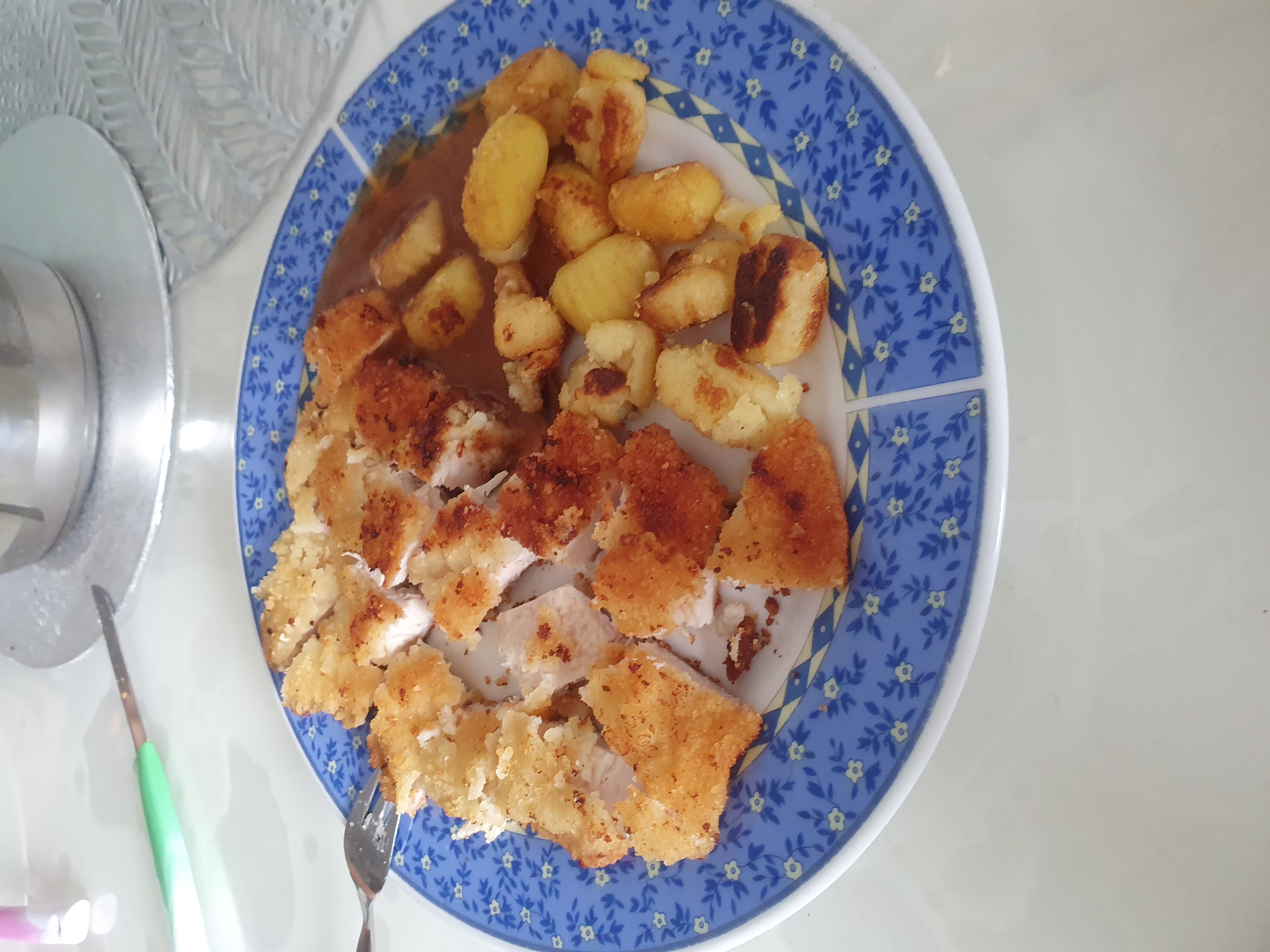 Kip schnitzel met gnocchi