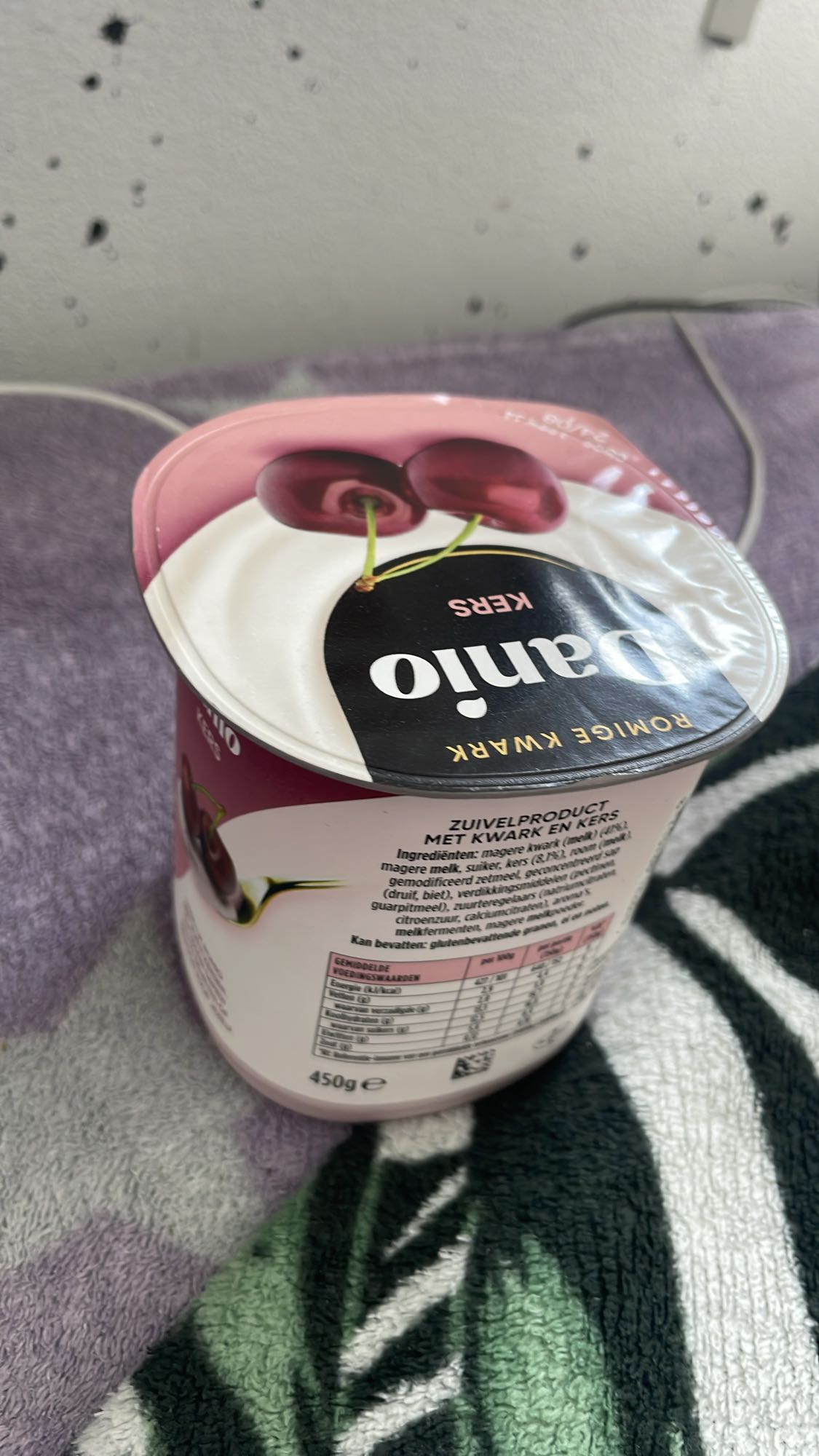 Danio twaróg wiśniowy