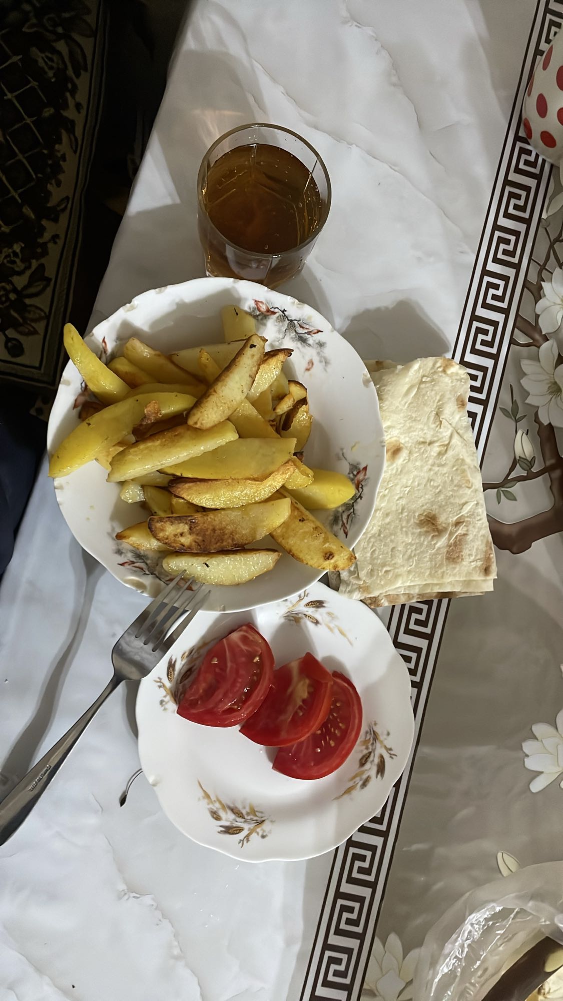 жареный картофель с лавашом