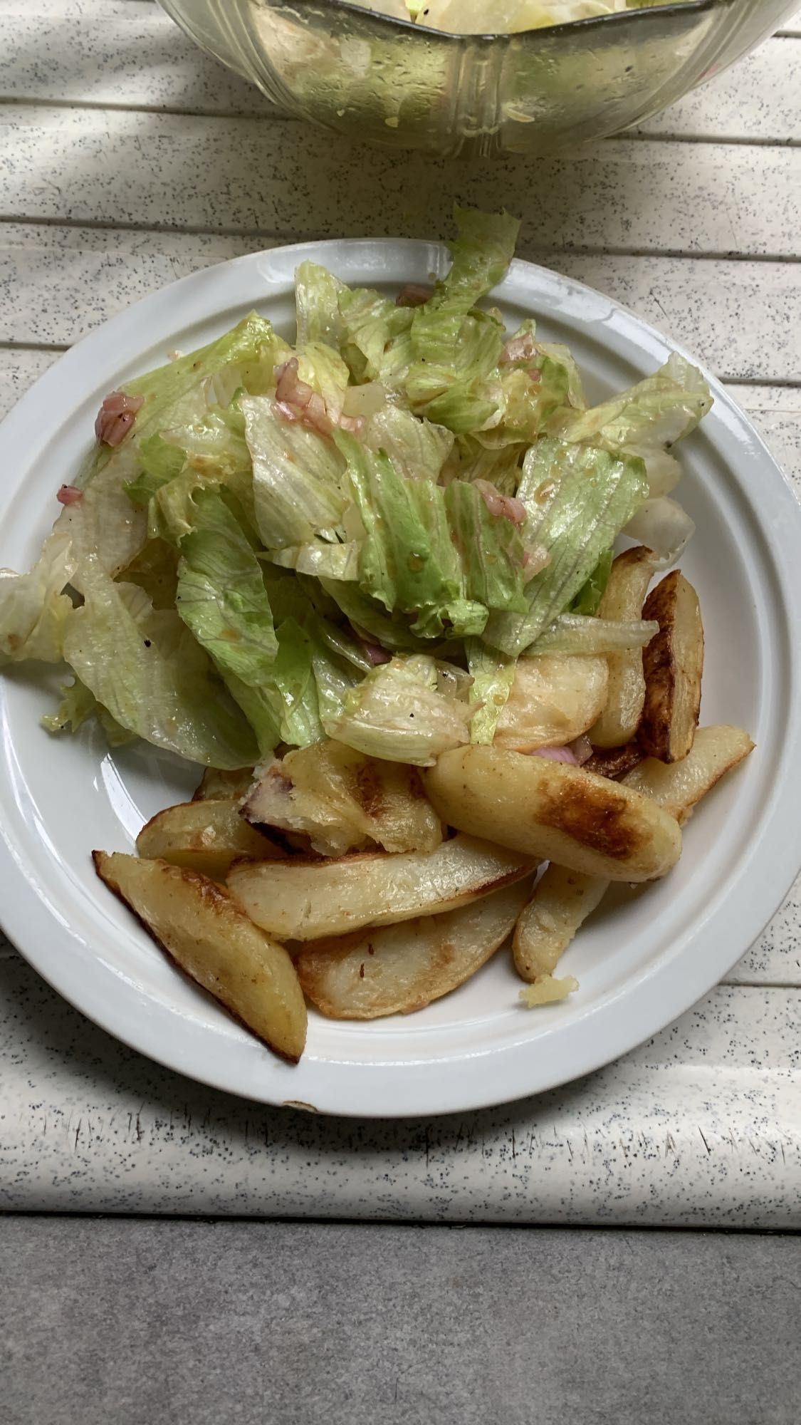 Pommes et salade