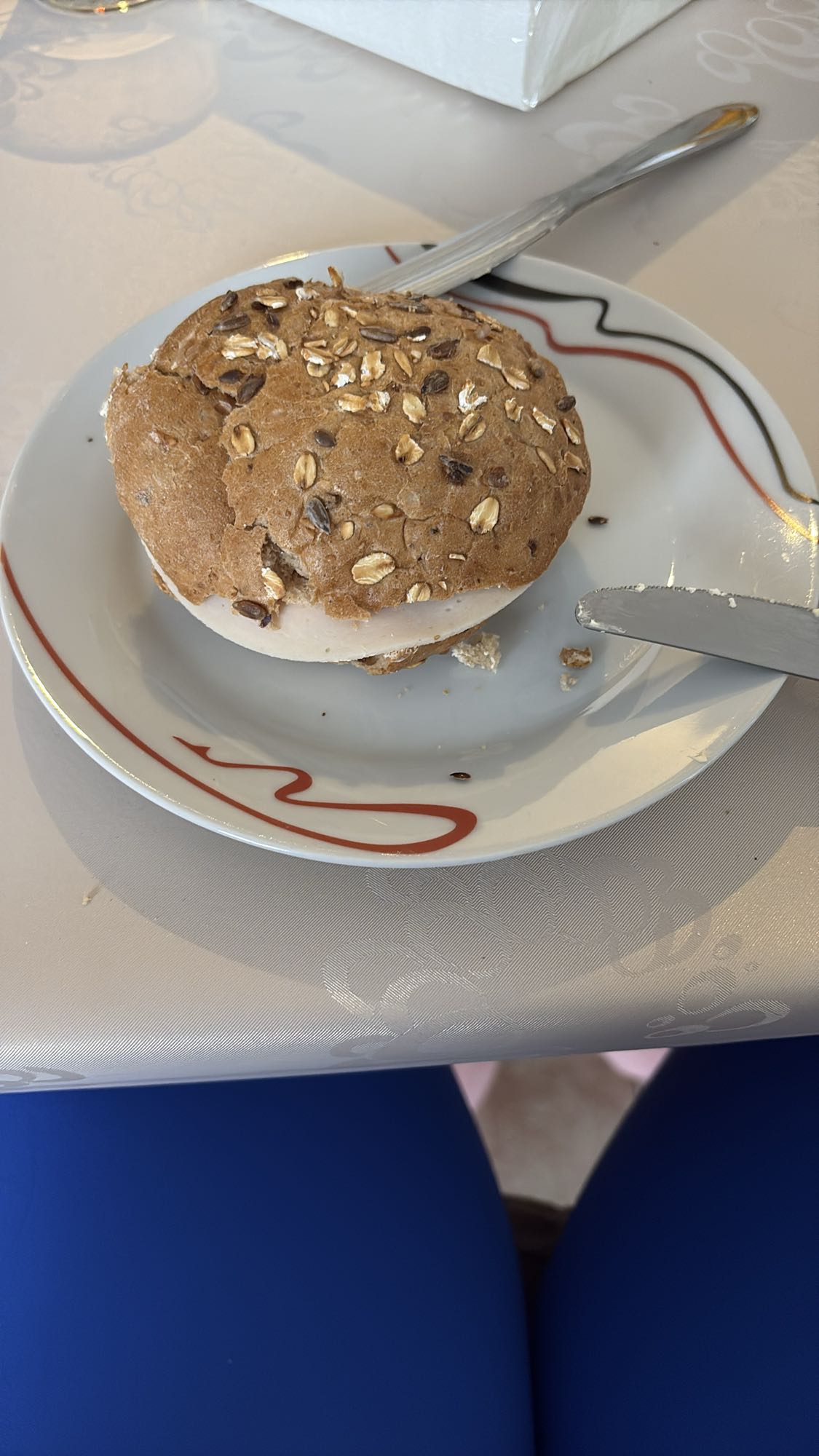 Magvas szendvics csirkemellel