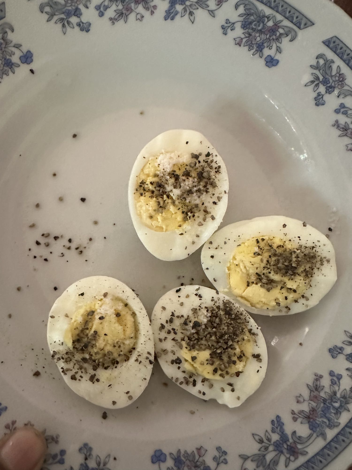 Boiled eggs with pepper