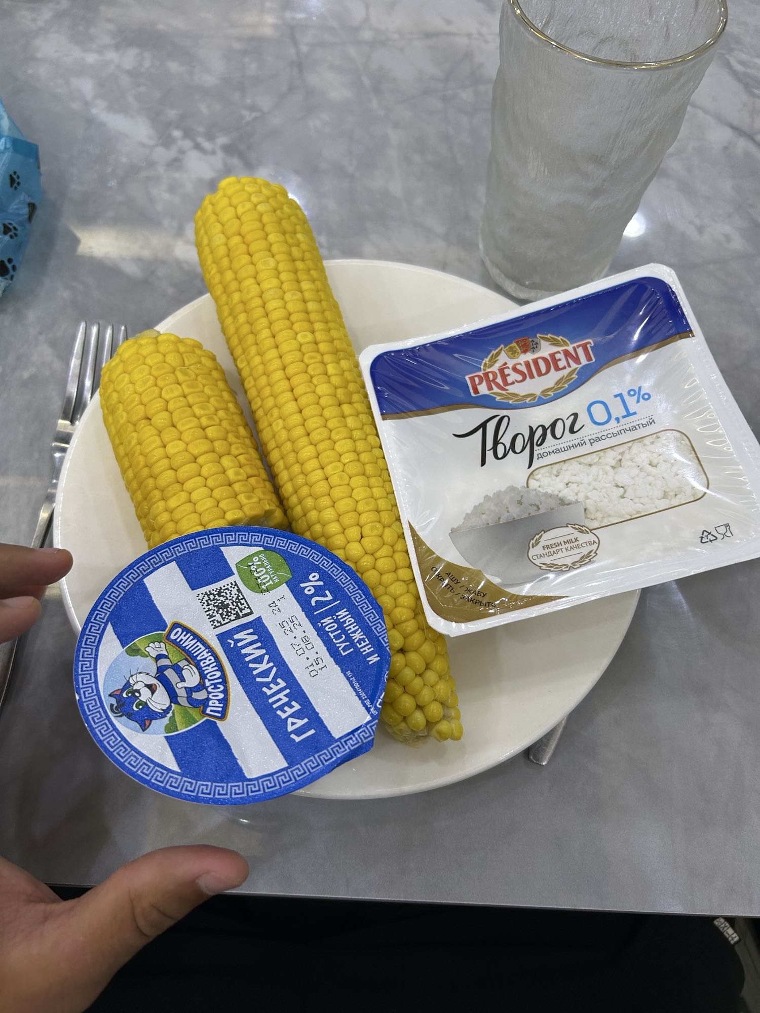 Кукуруза с творогом и йогуртом
