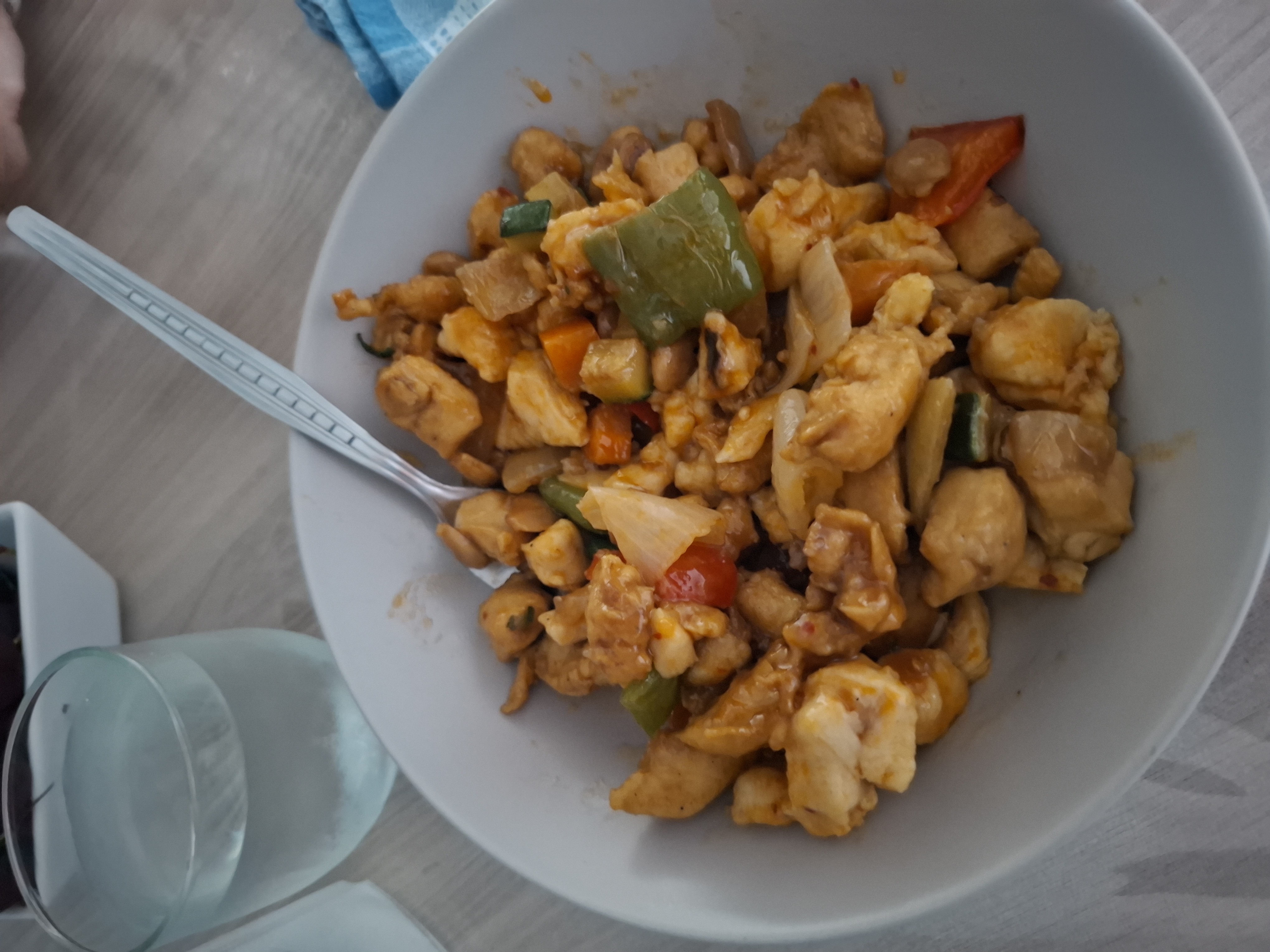 Pollo salteado con verduras