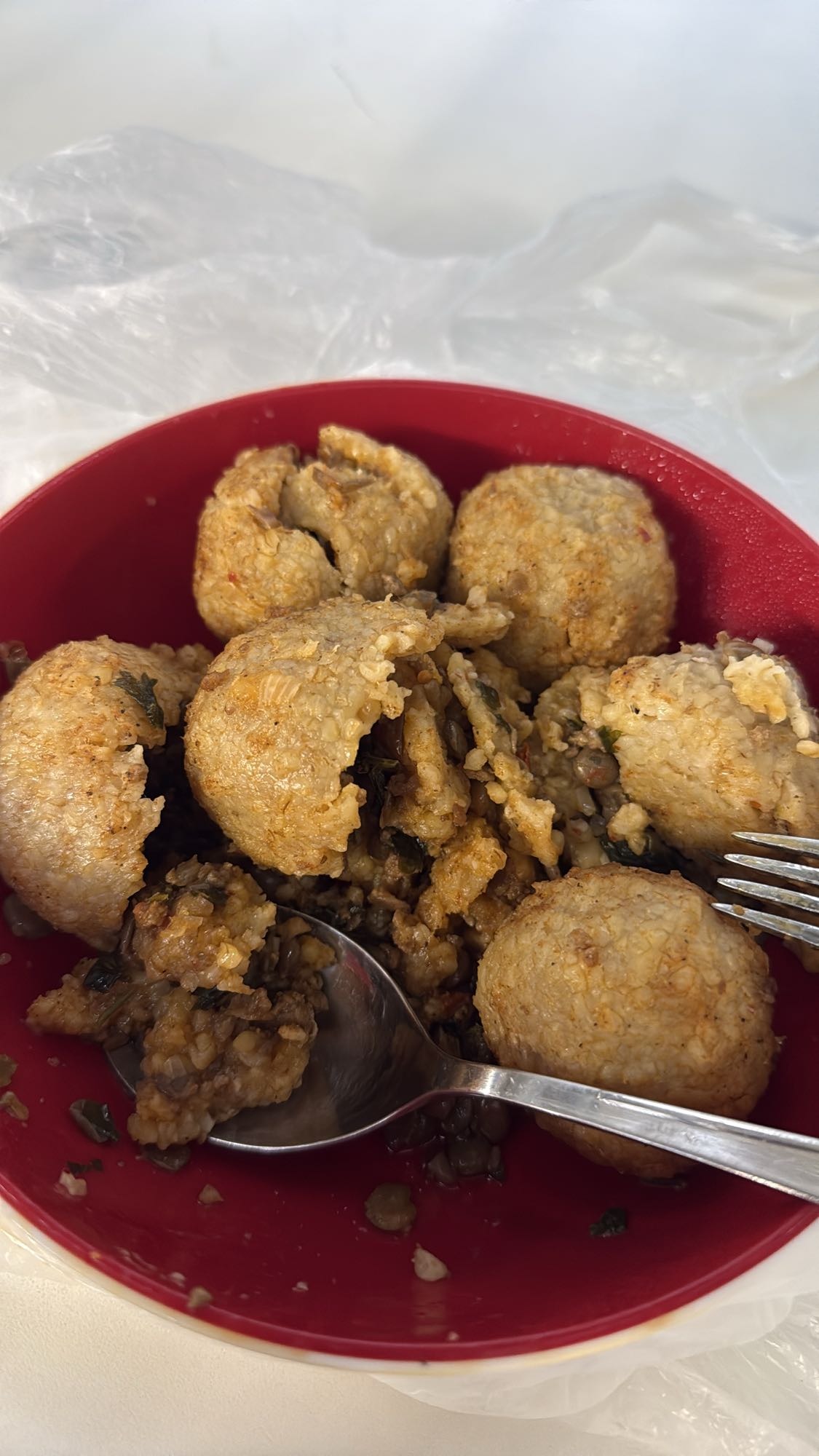 Gefüllte Reisbällchen