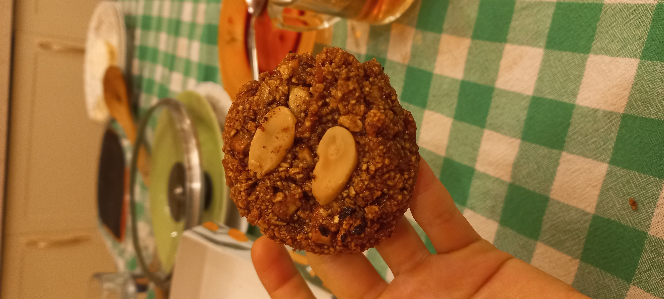 Oat Nut Cookie