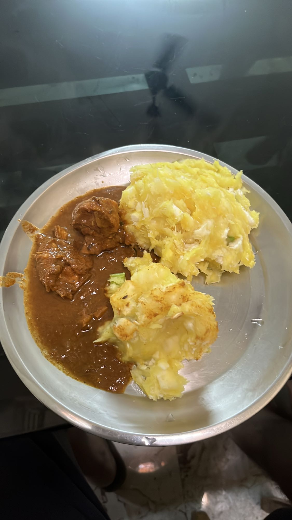 Boiled cassava with beef stew