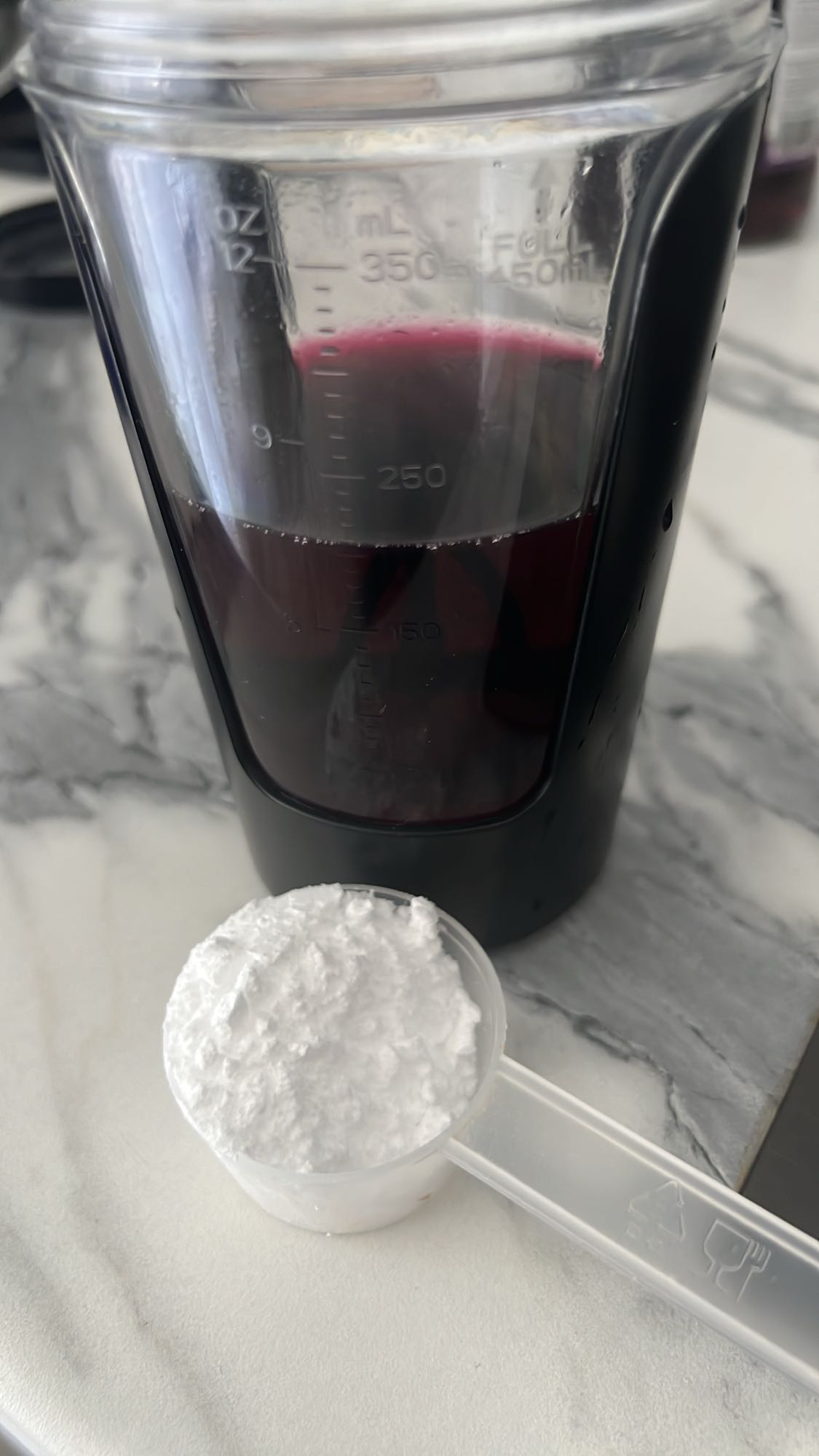 մրգահյութ փոշիով