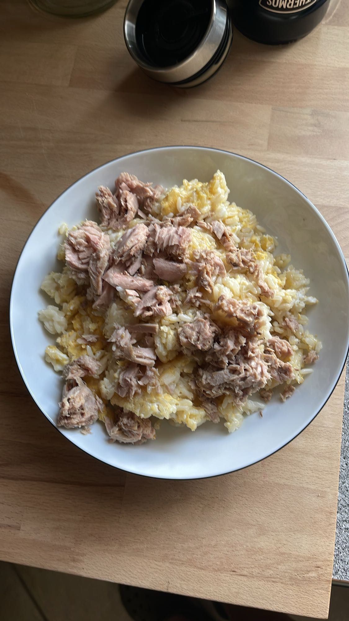 Reis mit Thunfisch & Ei