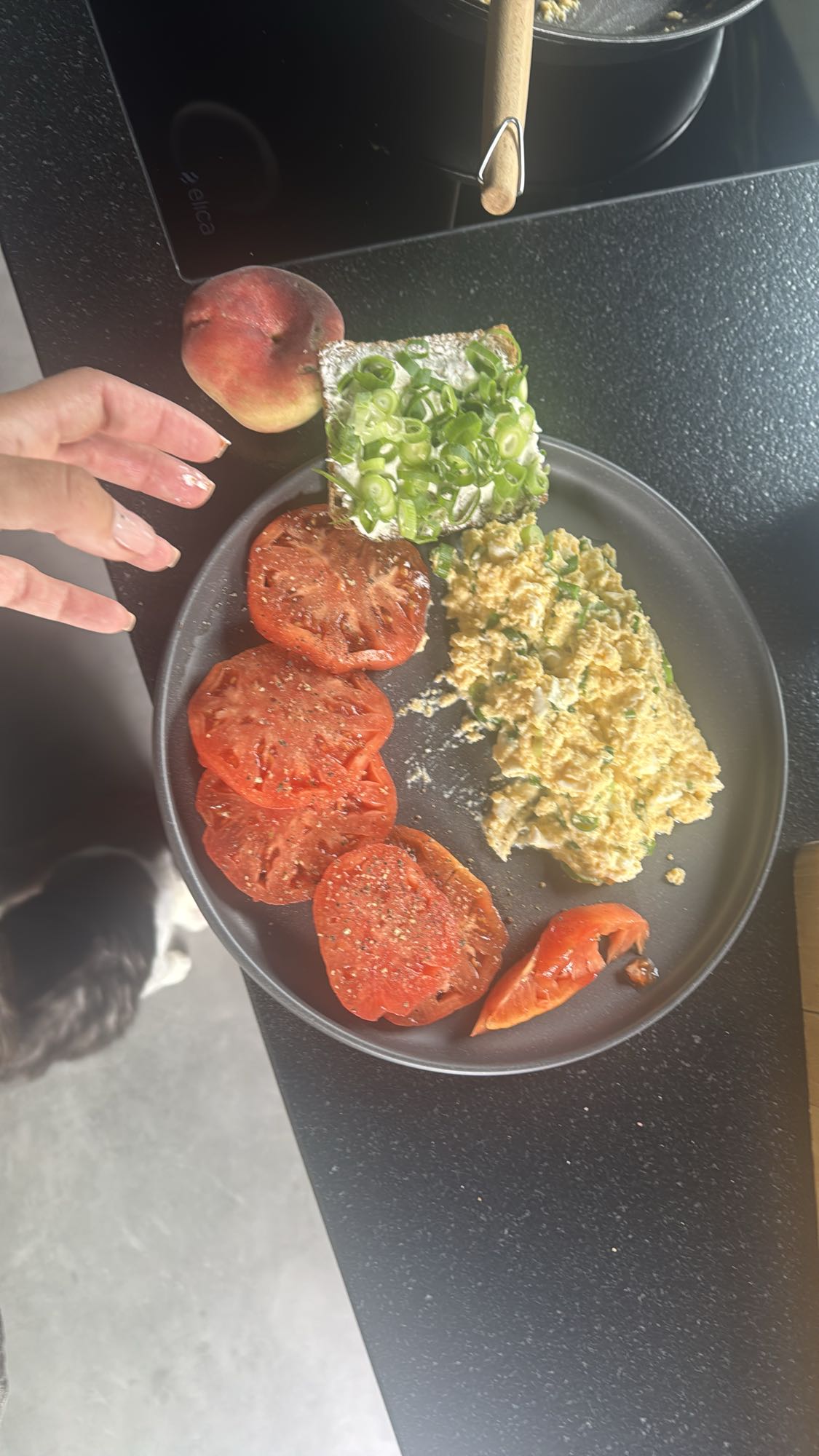 Jajecznica z warzywami