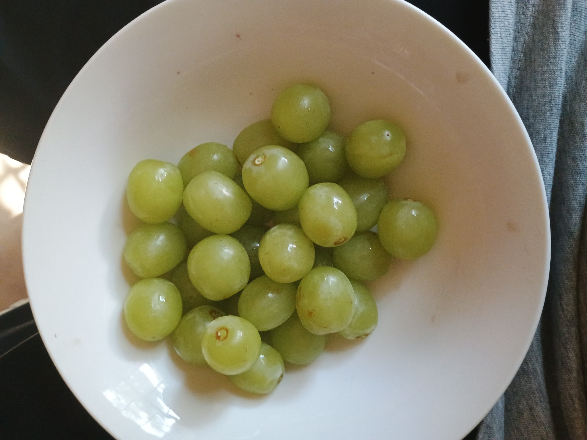 Green Grapes Bowl