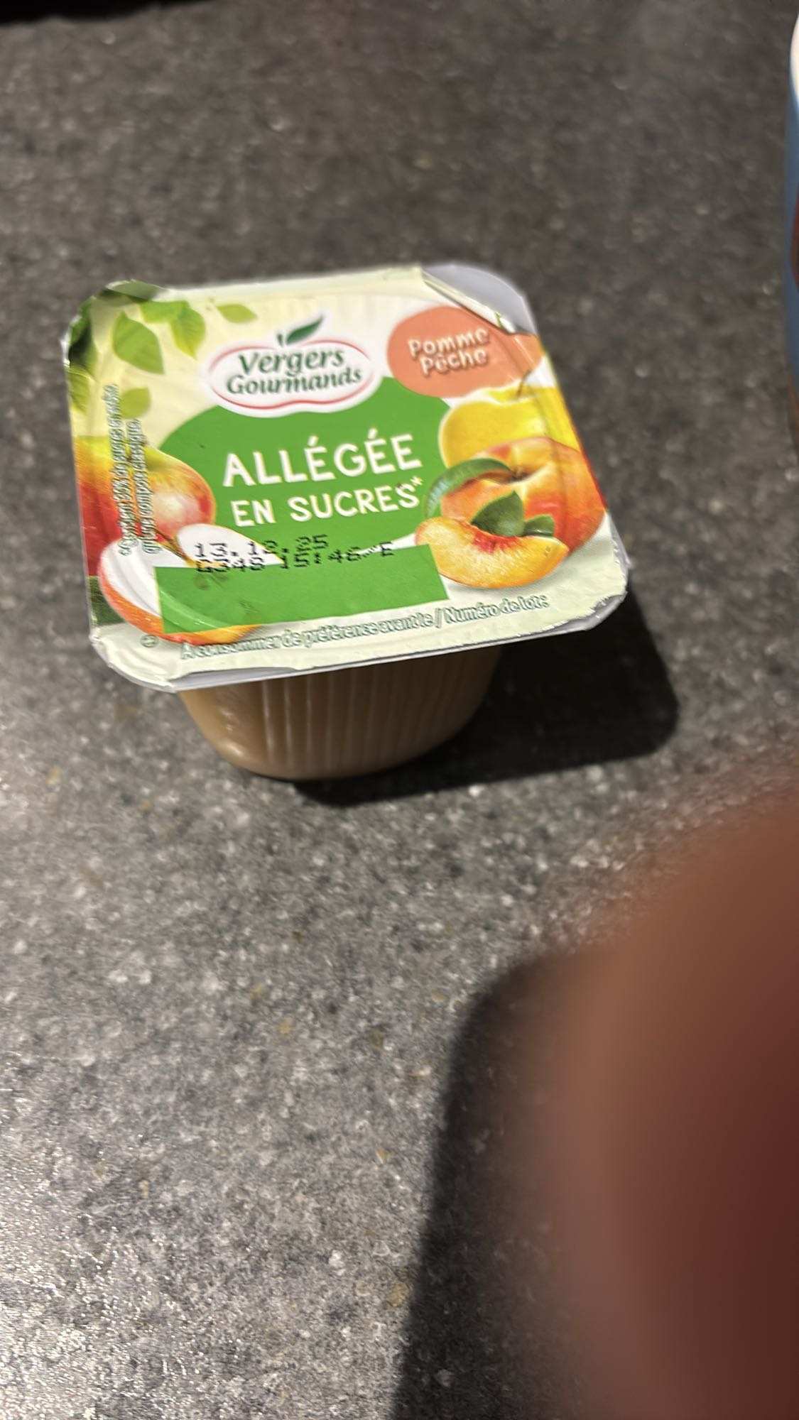 Compote pomme pêche allégée