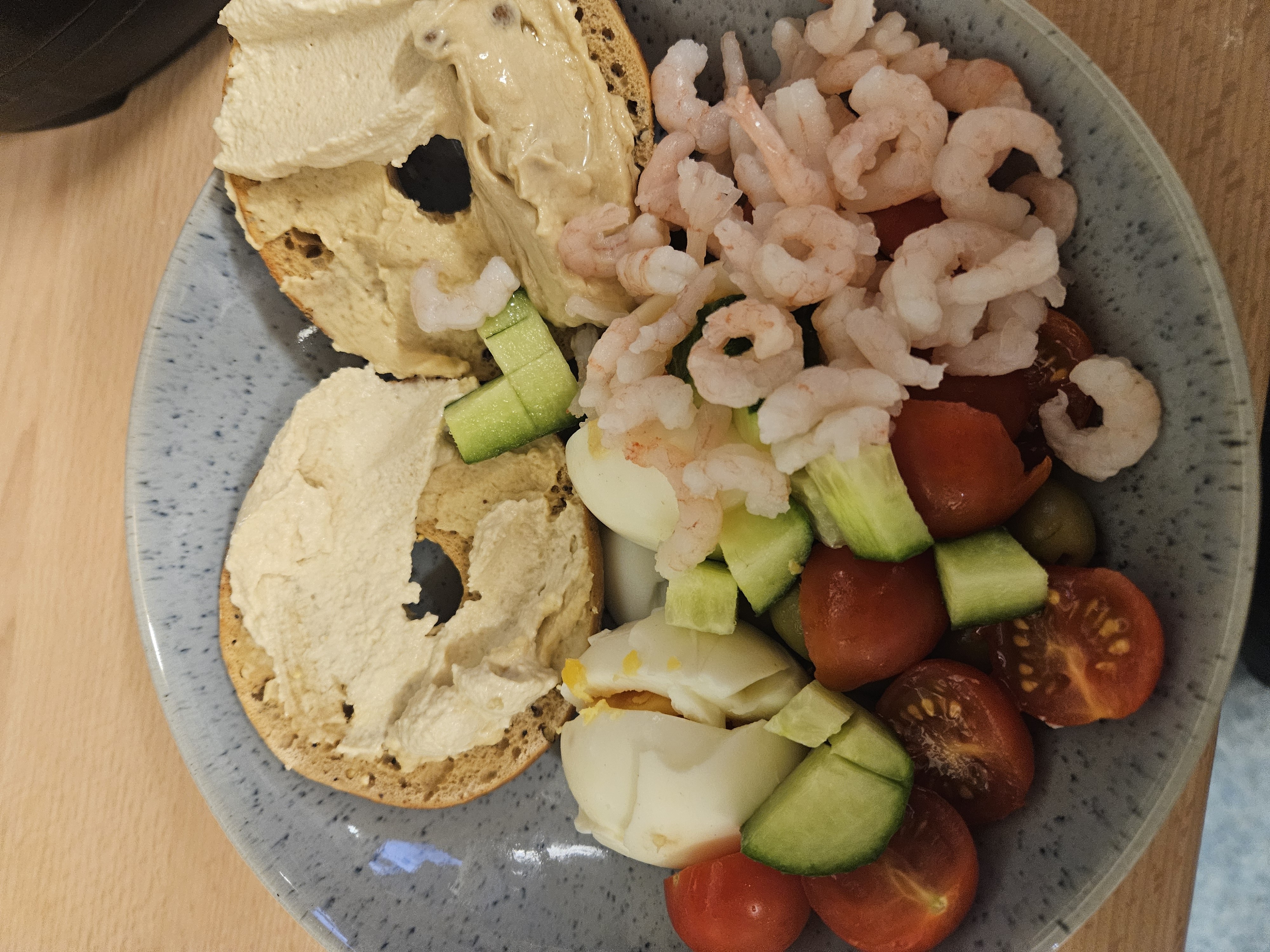 Hummus Protein Bagel & Double Egg Shrimp Salad