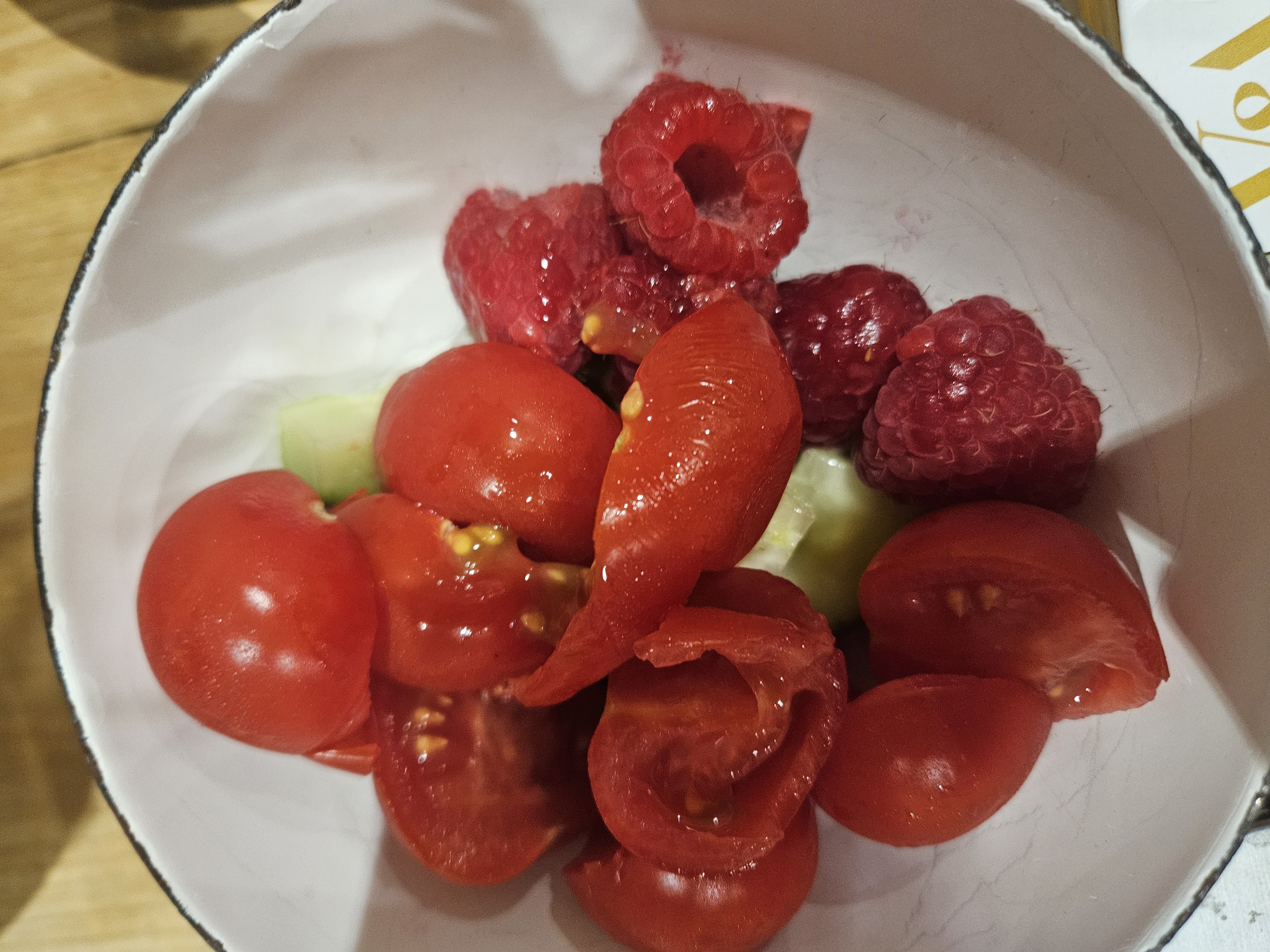 Tomato Raspberry Salad