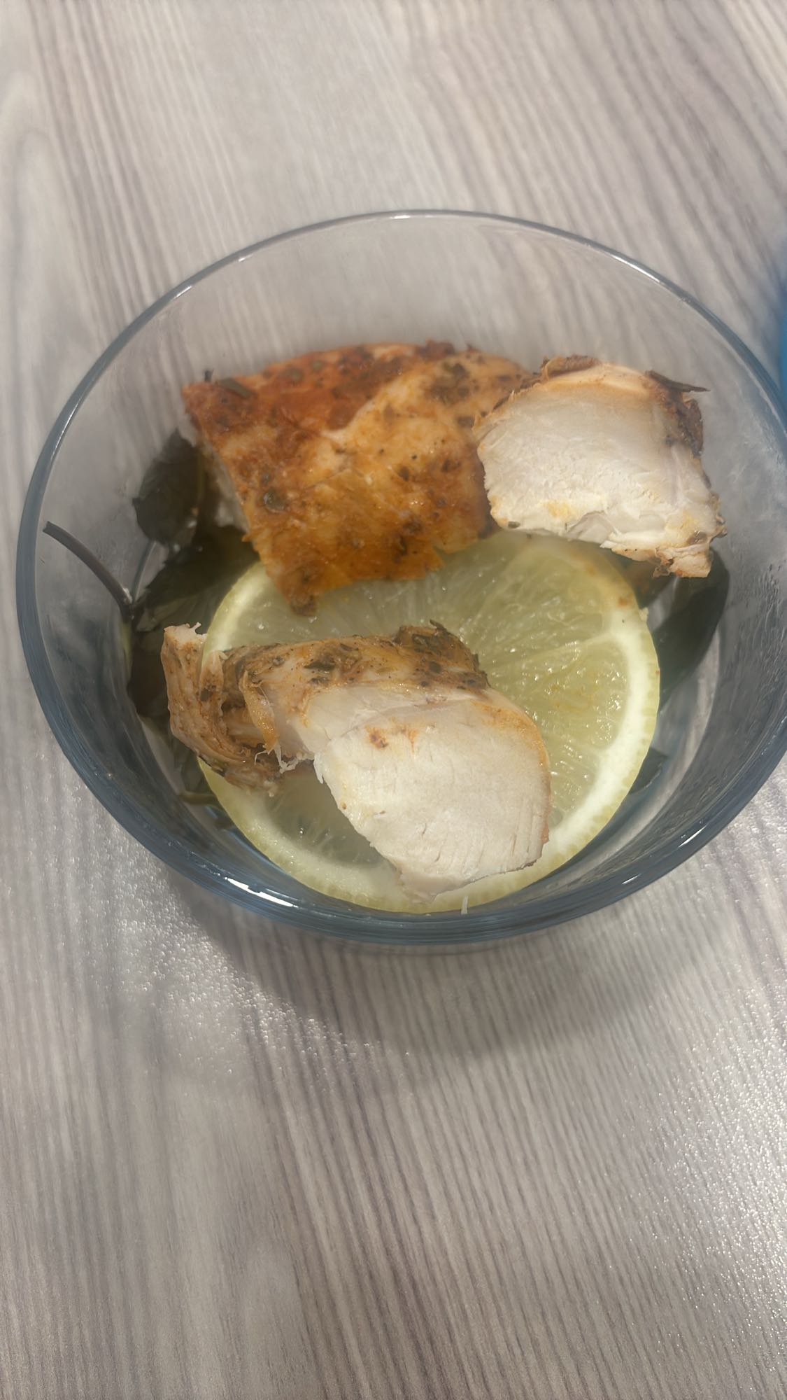 Chicken with Lemon Slices