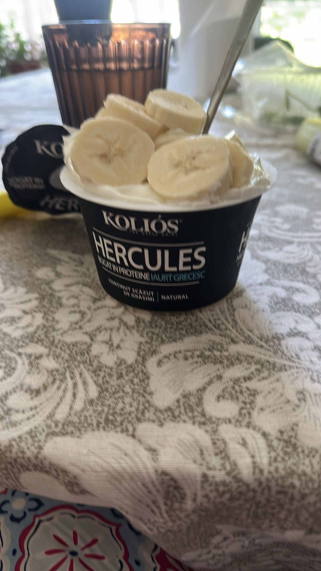 Iaurt grecesc cu banane