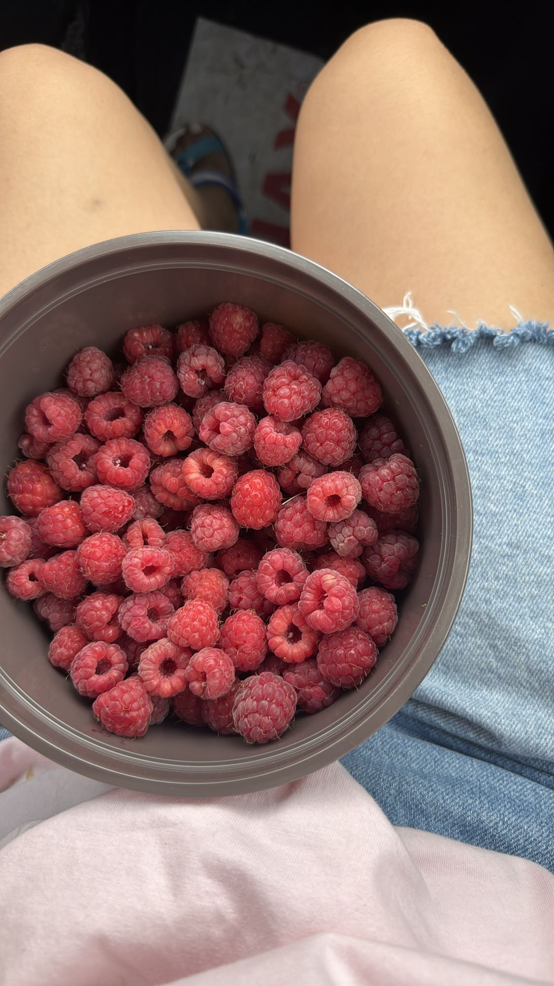 миска малины