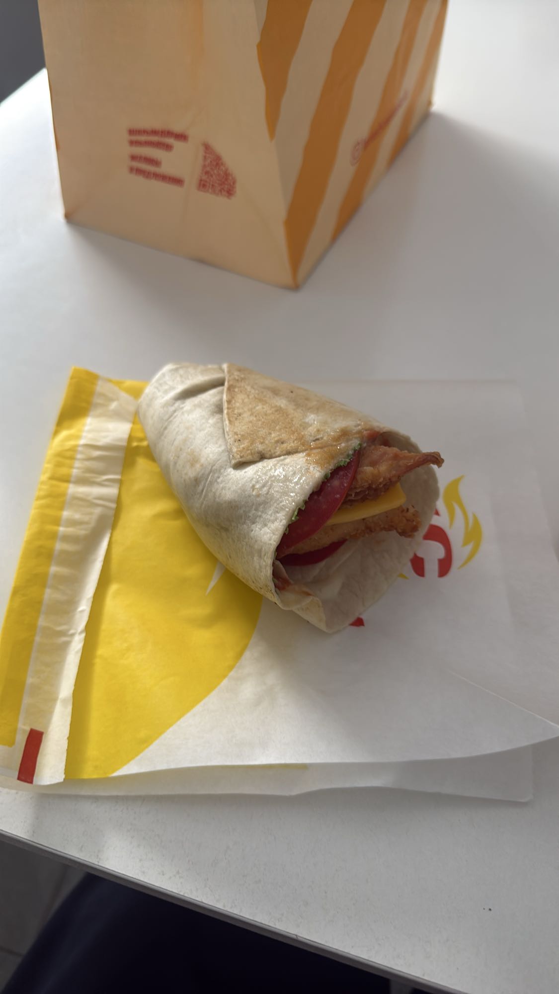 куриный ролл с беконом