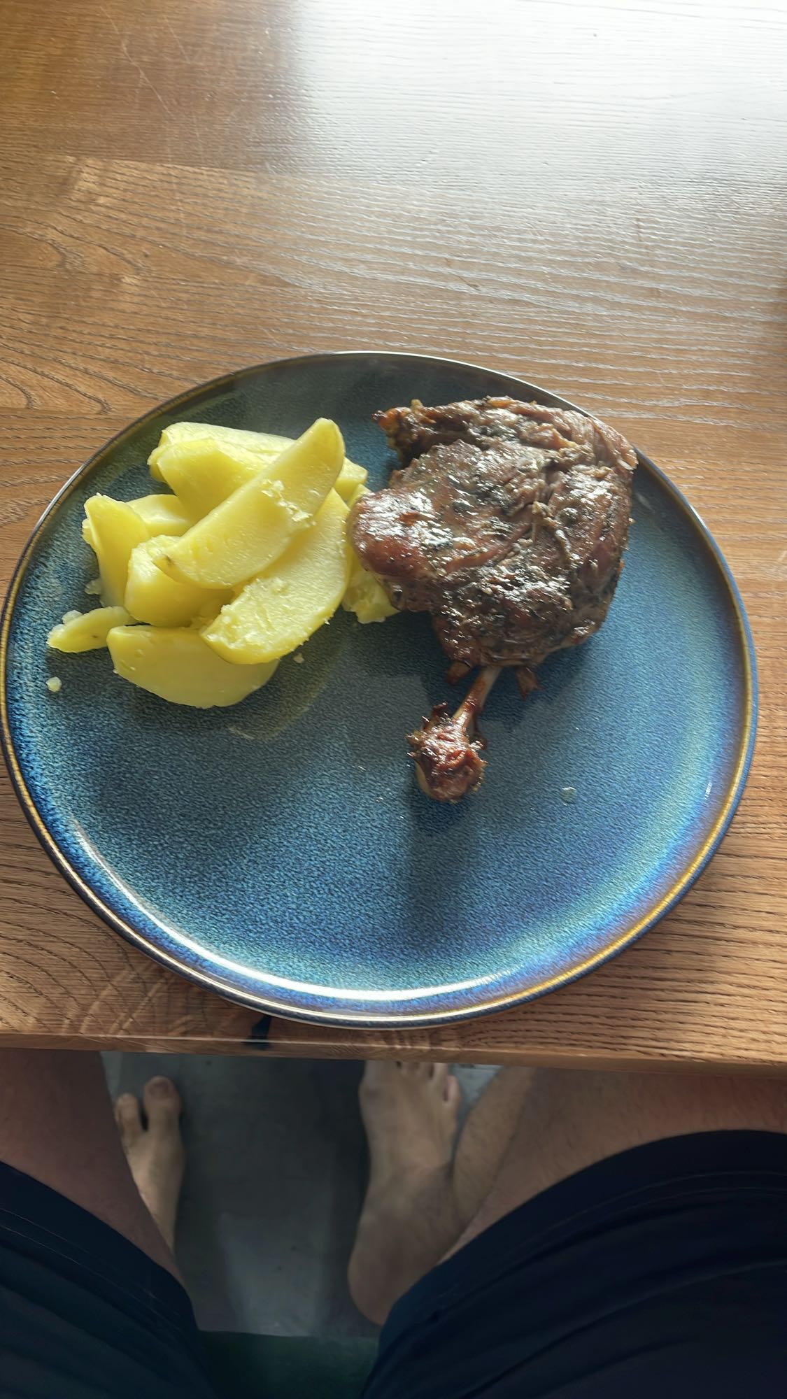 Kaczka z ziemniakami