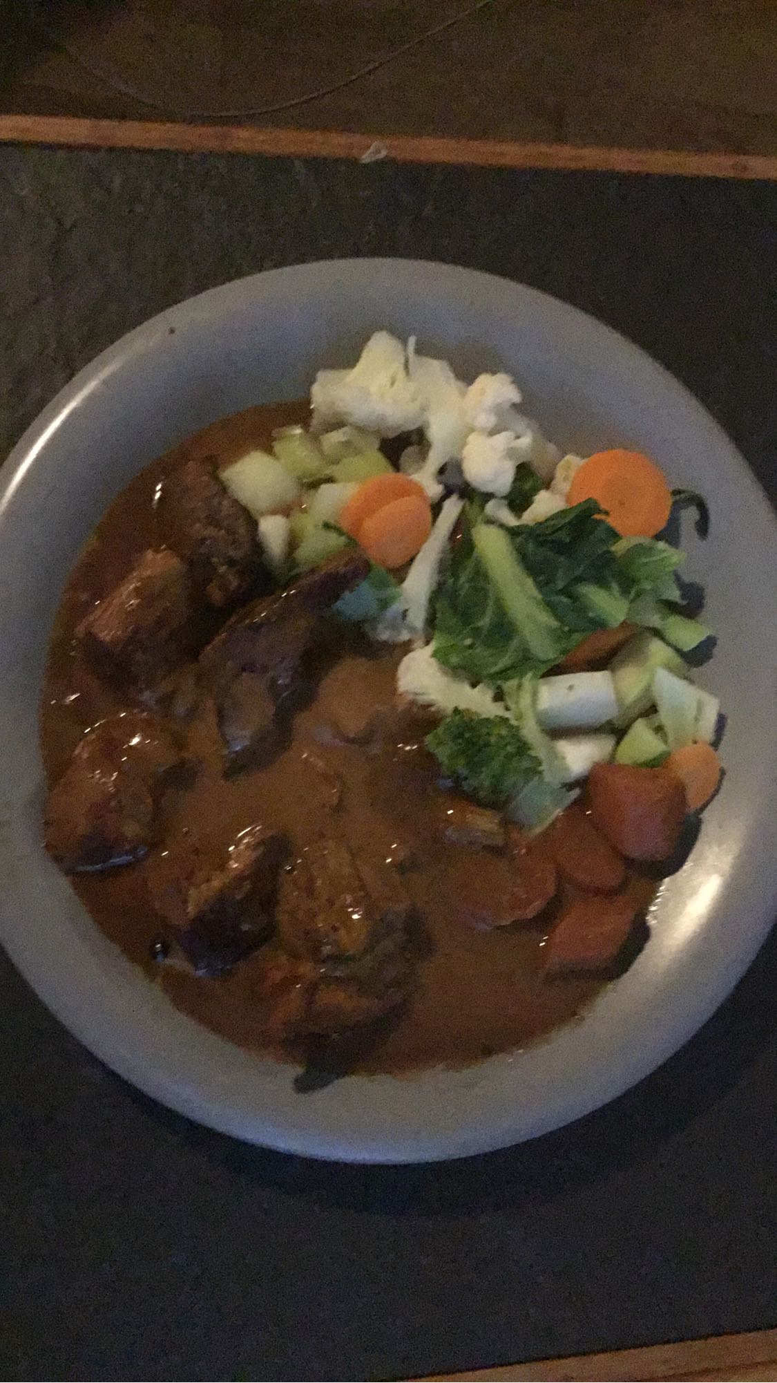 Köttgryta med grönsaker