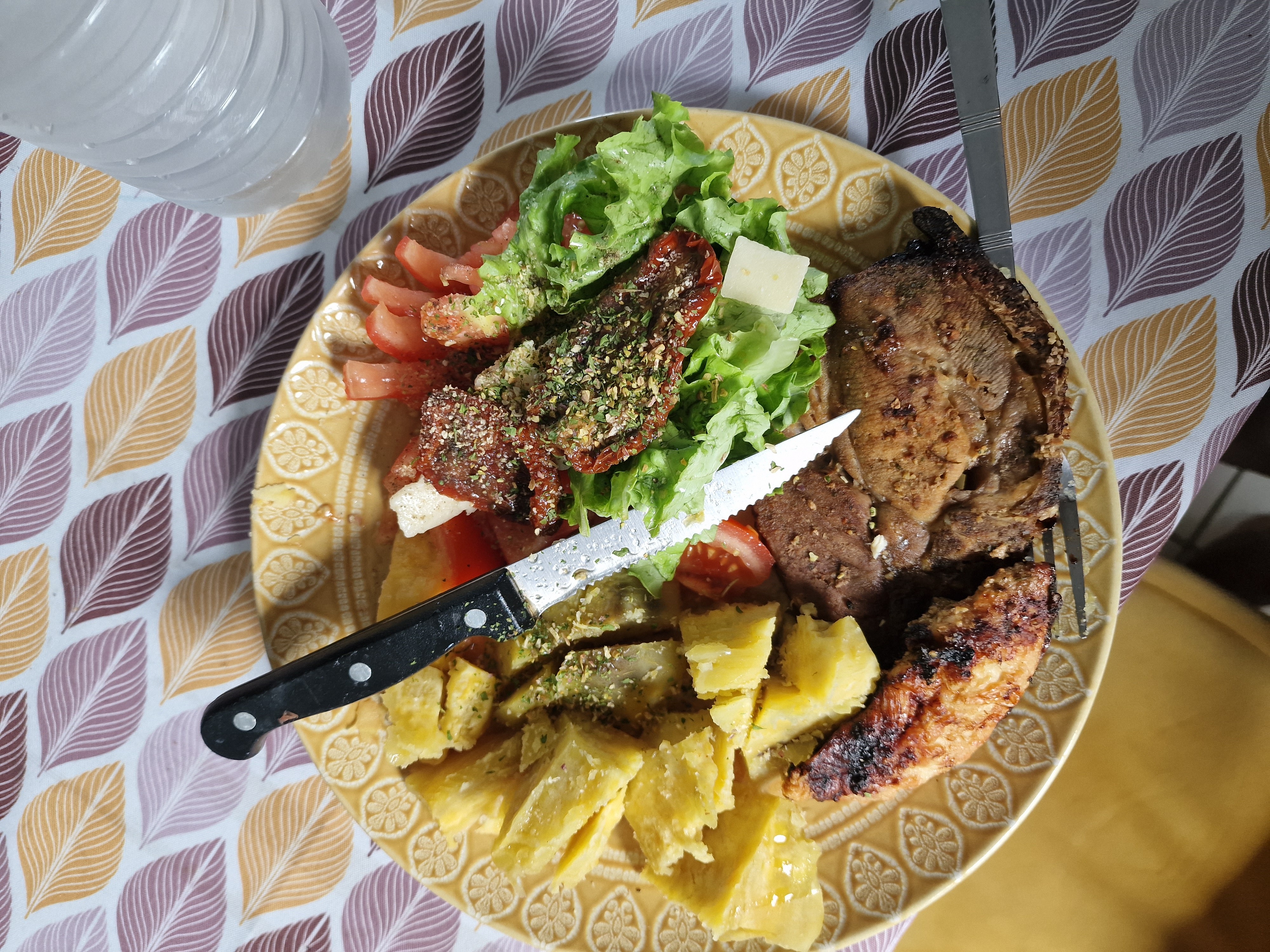Assiette viande et légumes