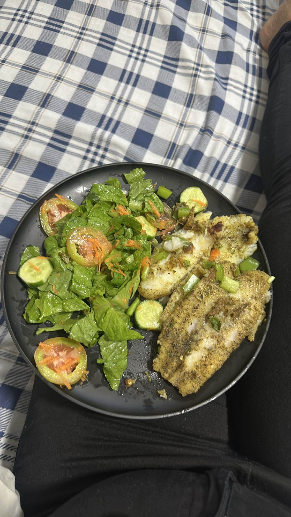 ensalada con pescado