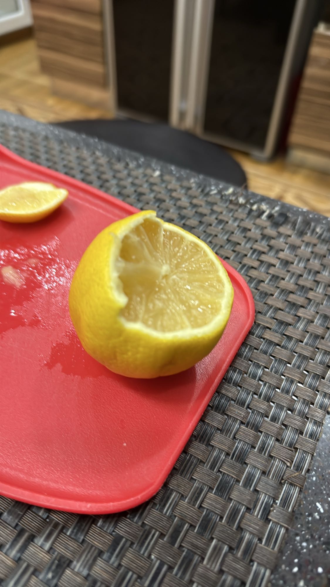 Squeezed Lemon