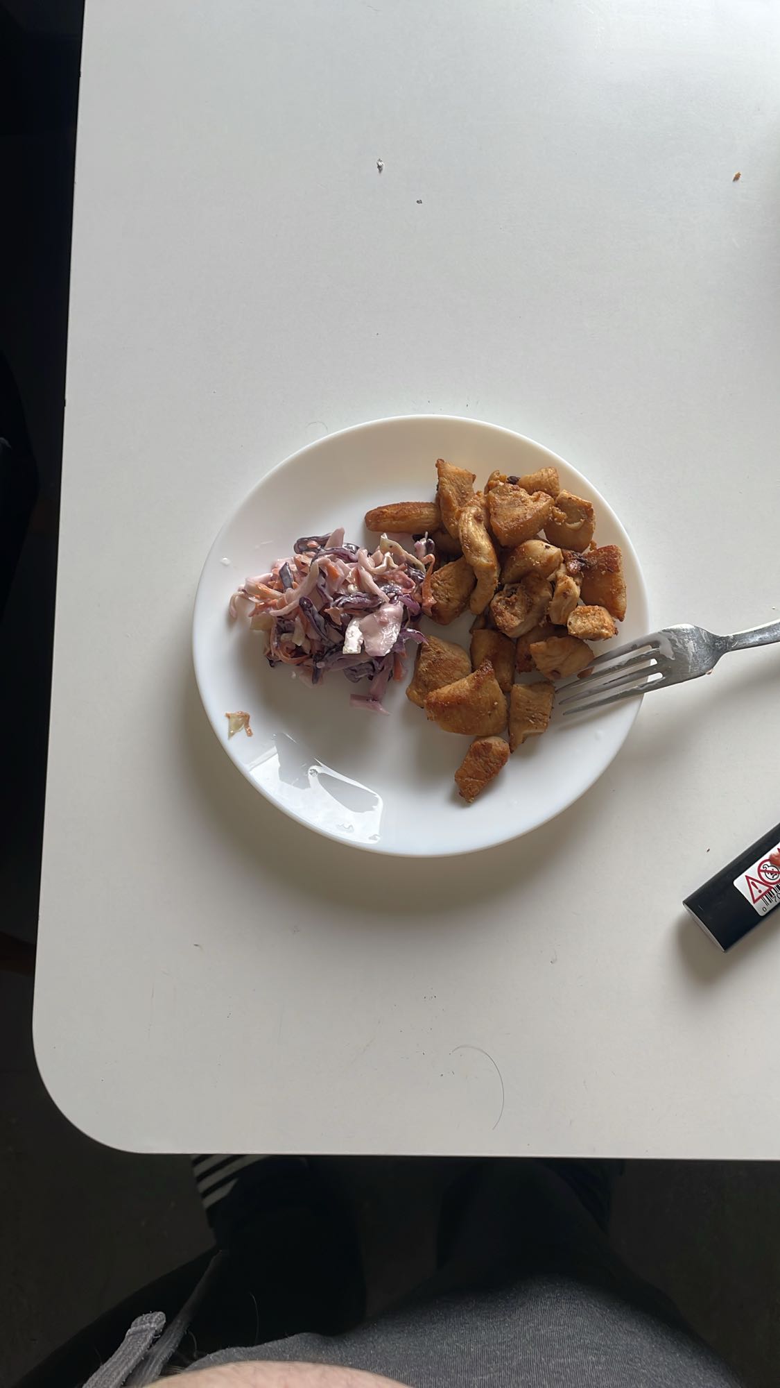 Kyckling med coleslaw